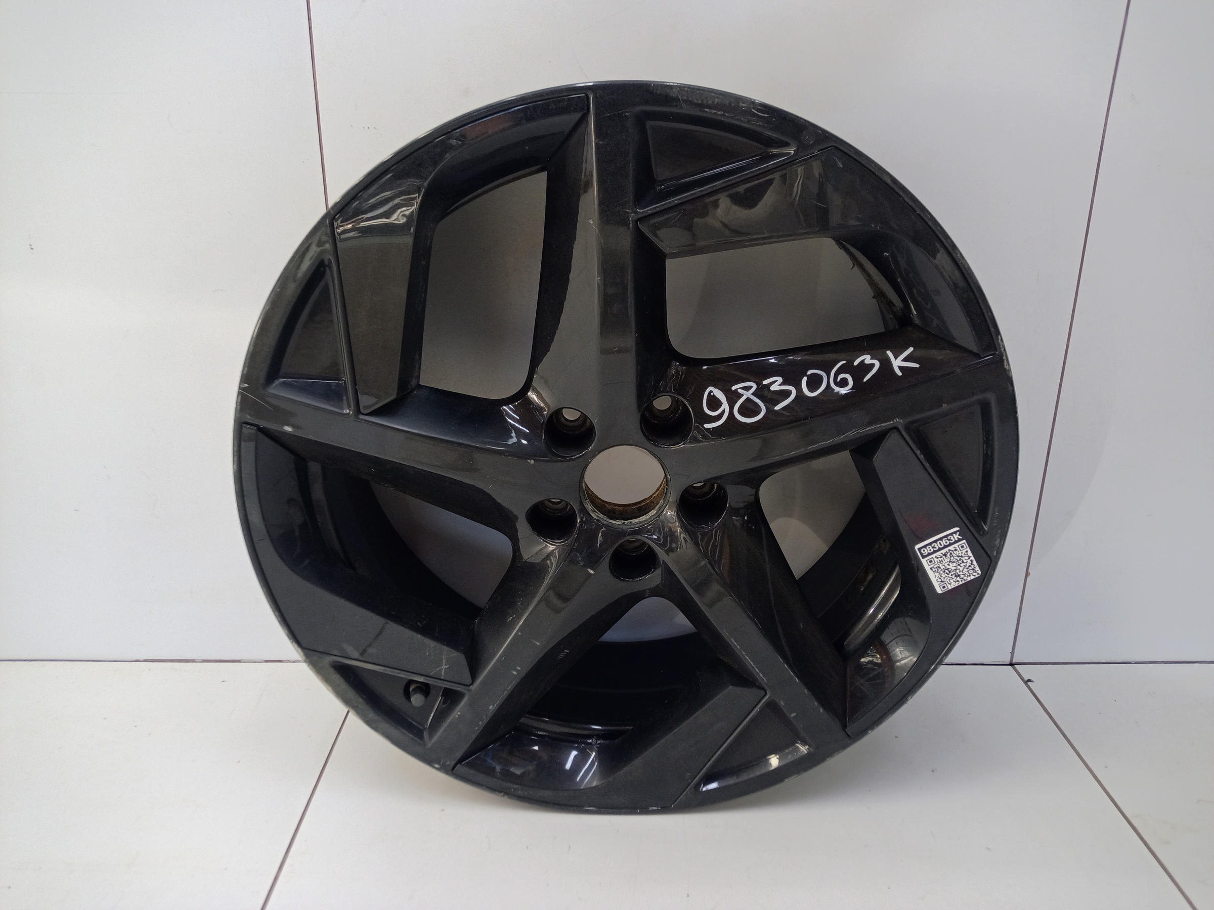 Диск колеса литой Omoda C5 R18 черный