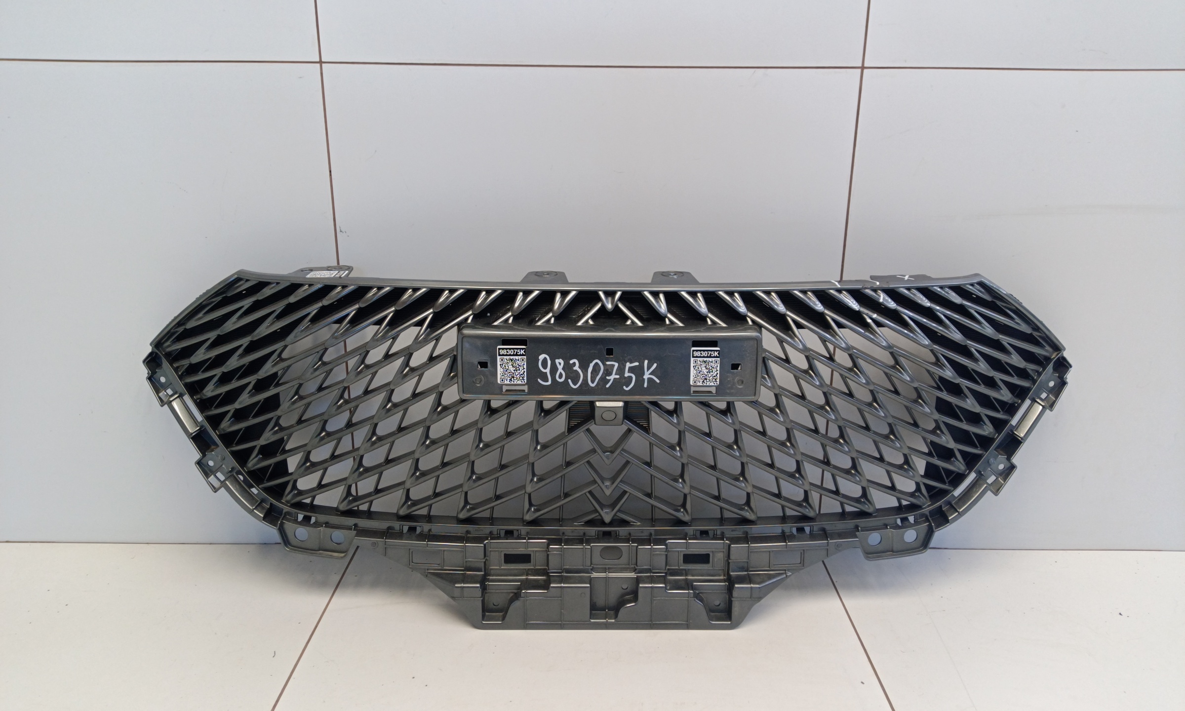 Решетка радиатора Haval M6 2