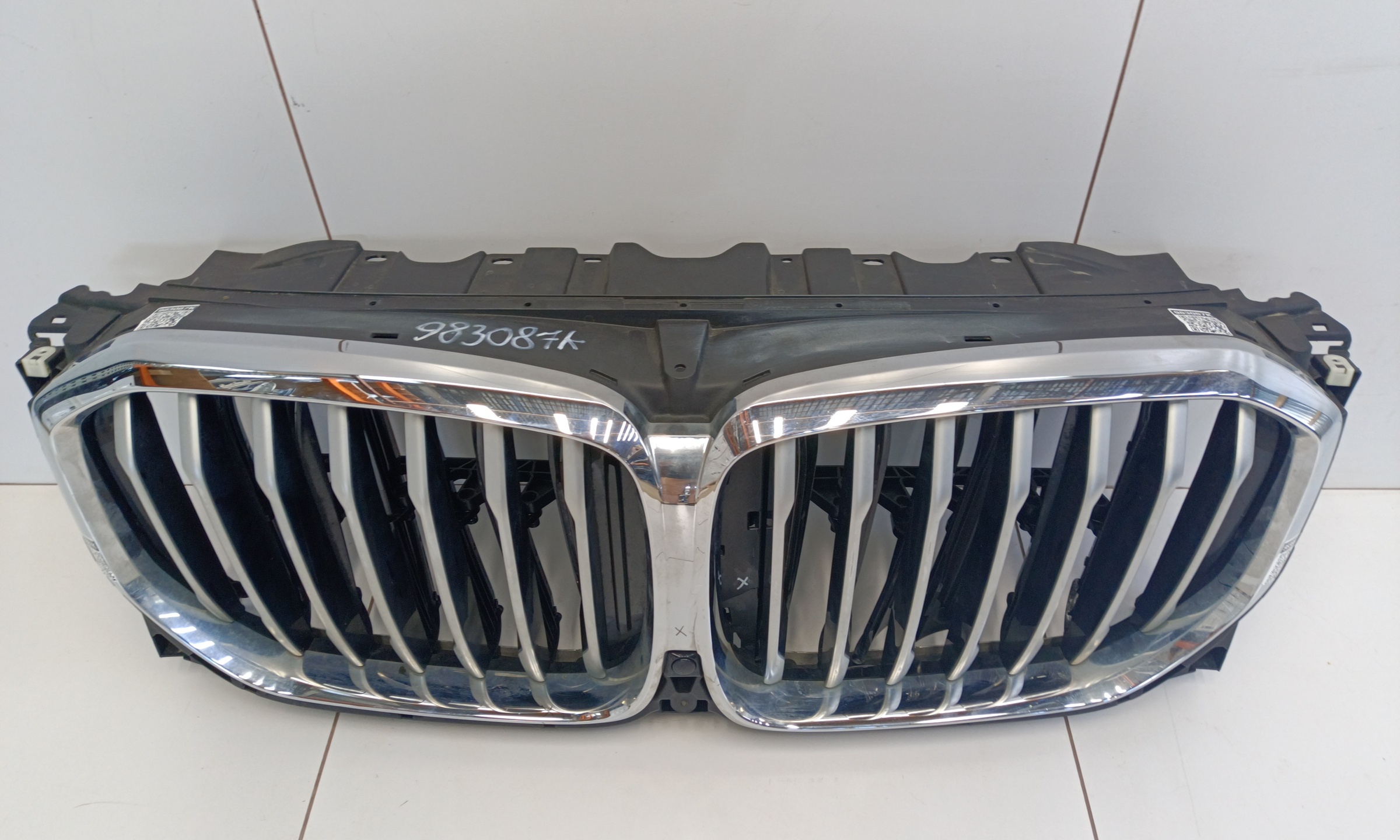 Жалюзи решетки радиатора BMW X5 G05