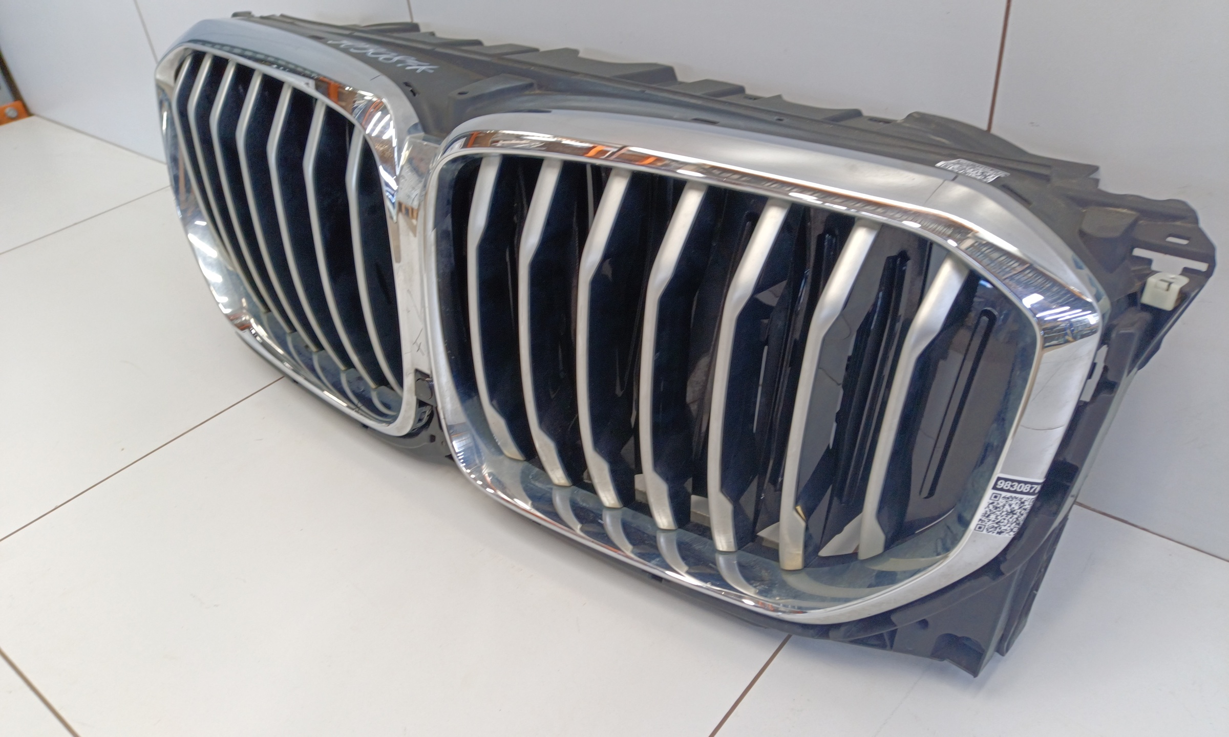 Жалюзи решетки радиатора BMW X5 G05
