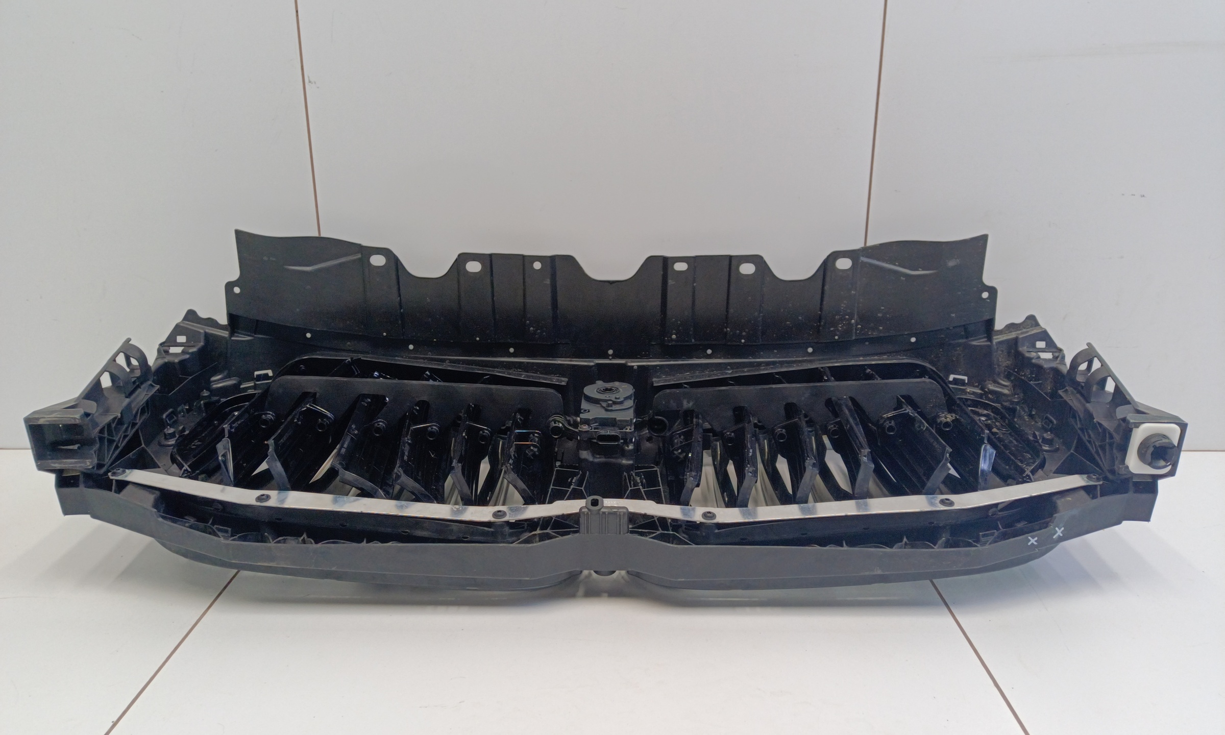Жалюзи решетки радиатора BMW X5 G05