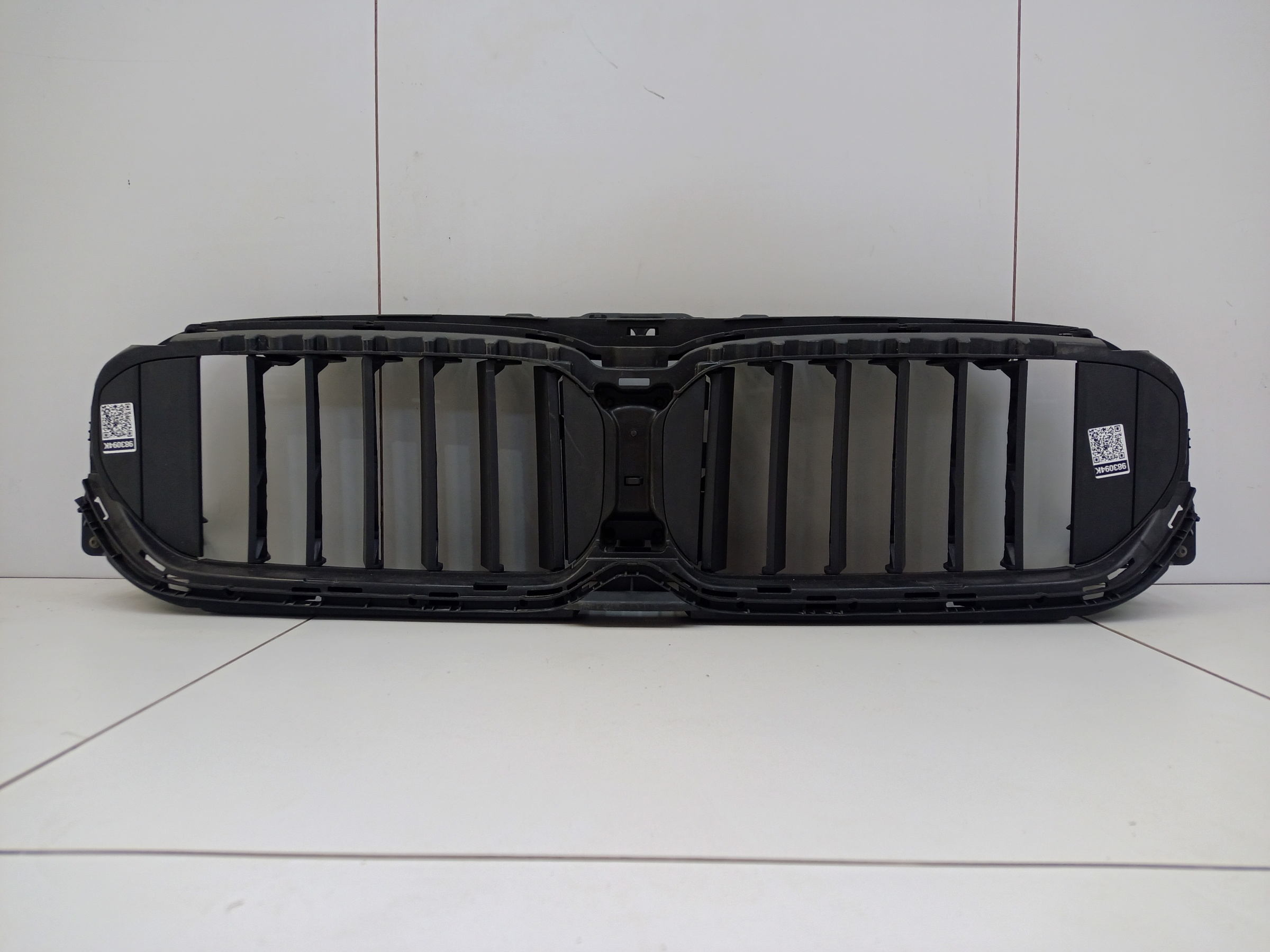Жалюзи решетки радиатора BMW 5er G30 Restail