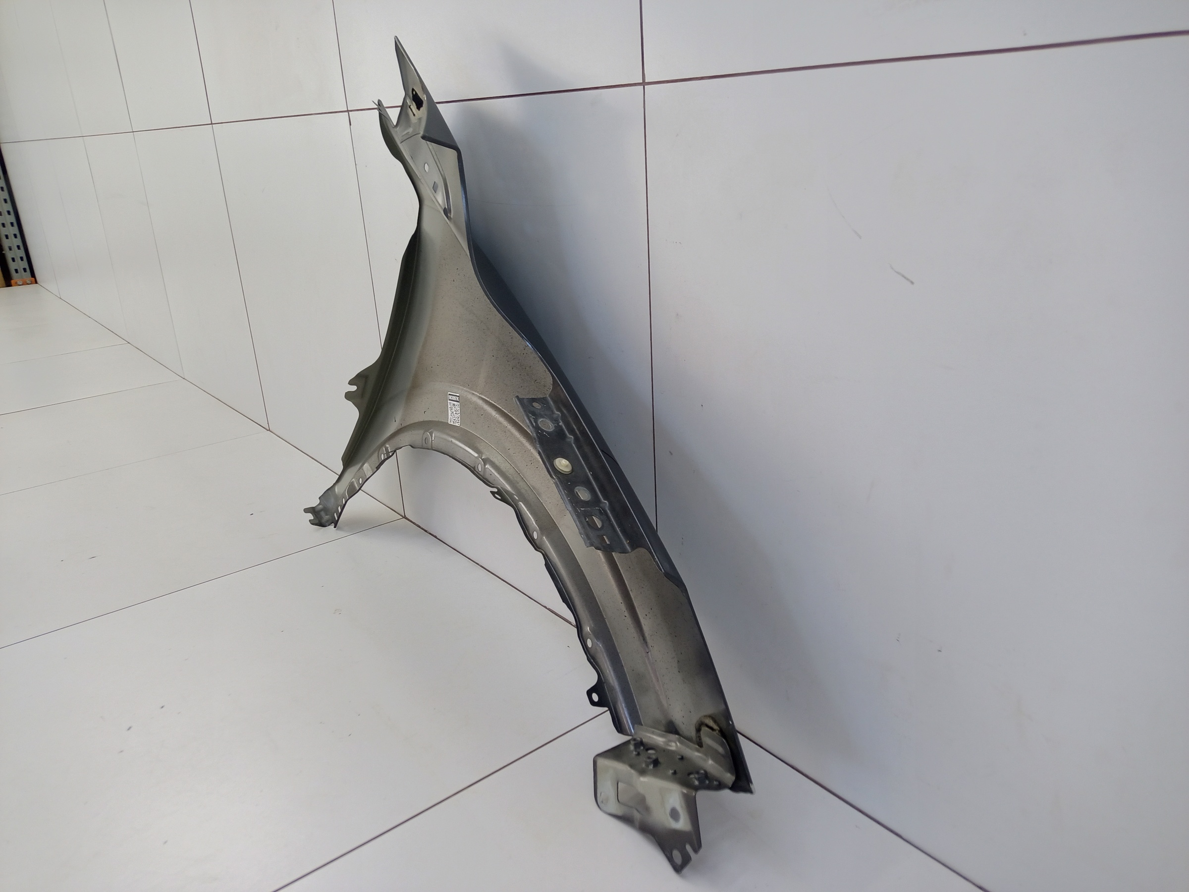 Крыло переднее левое Geely Coolray Restail