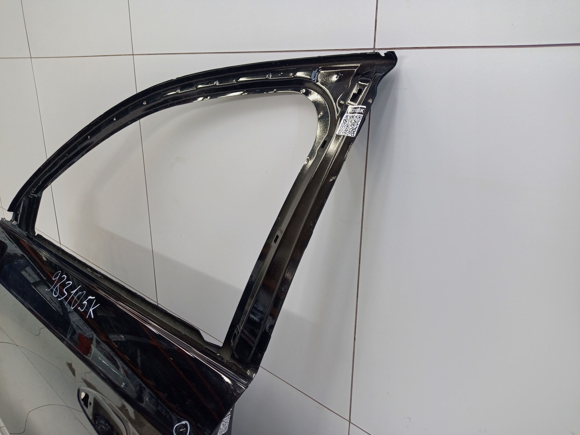 Дверь передняя левая Haval Jolion без молдинга