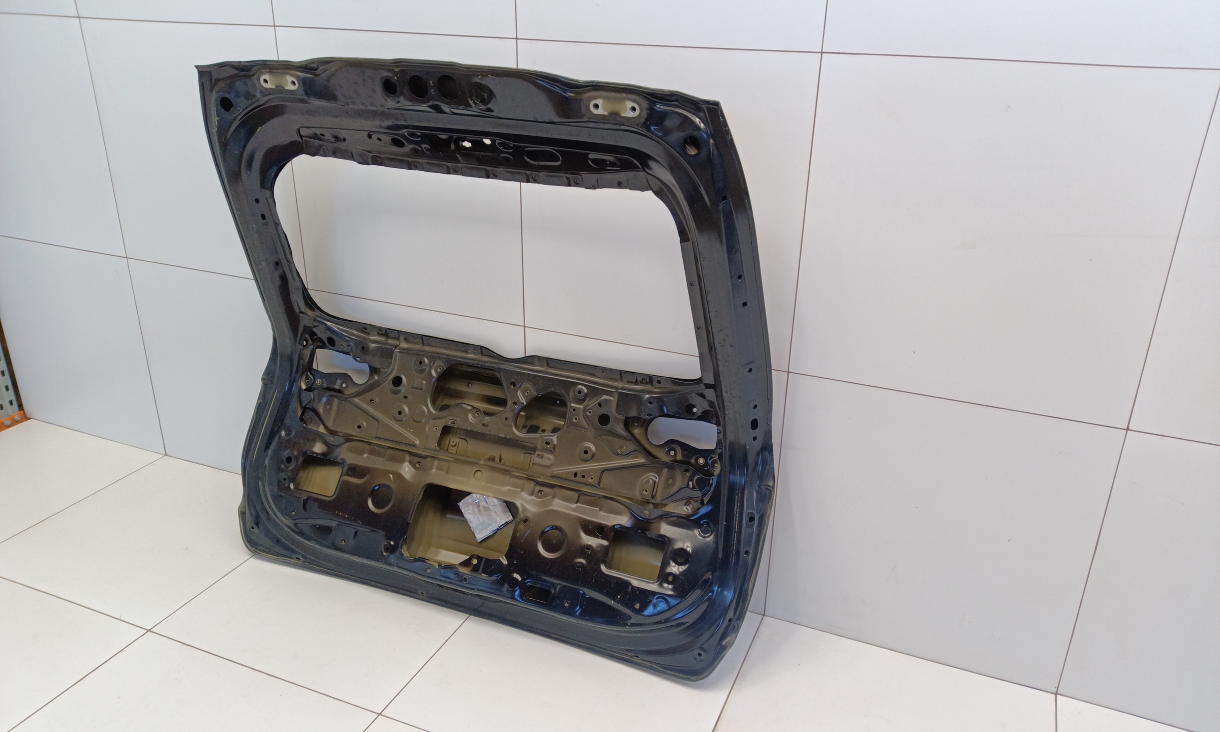 Крышка багажника Toyota RAV4 XA50