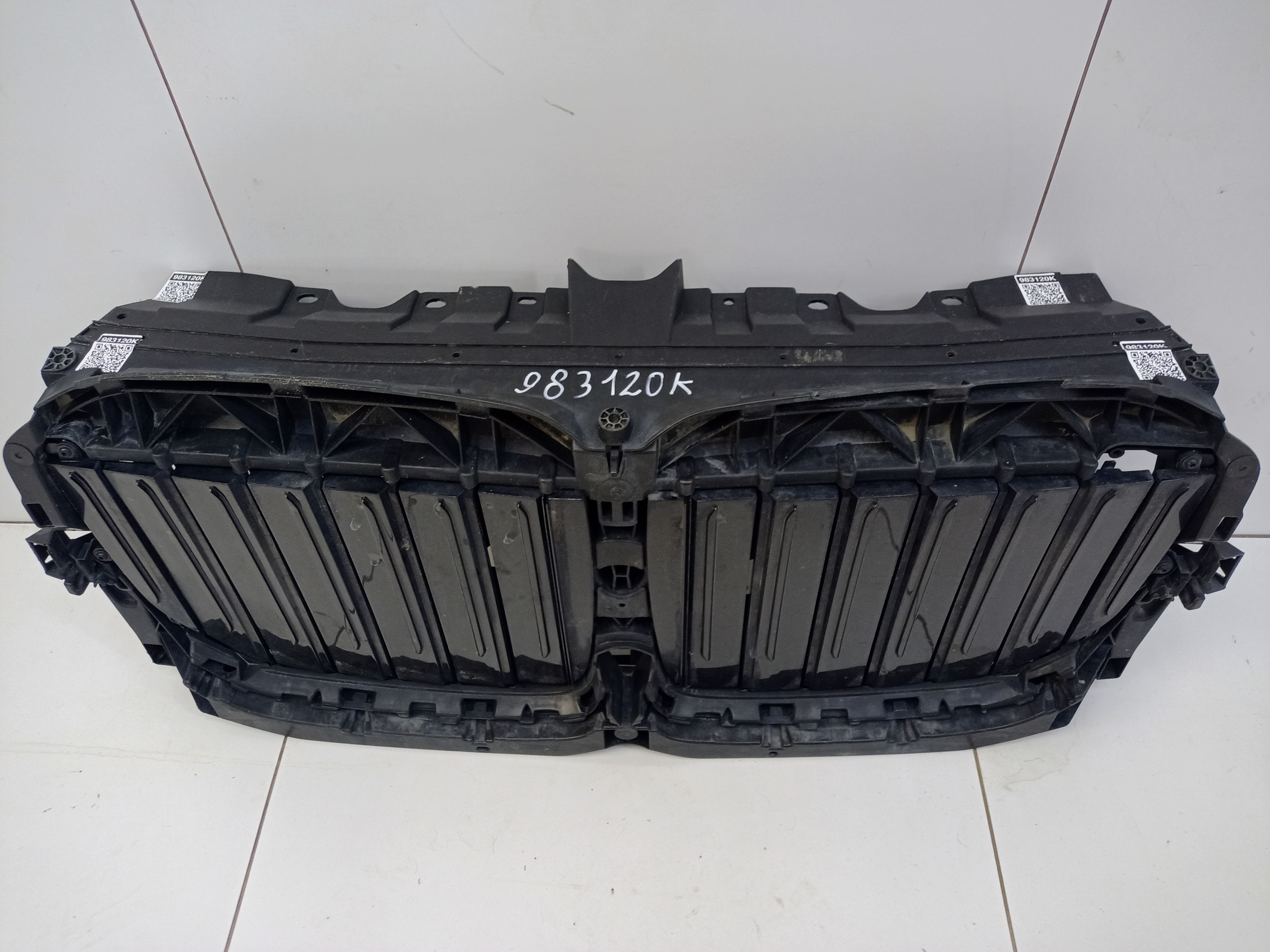 Жалюзи решетки радиатора BMW X5 G05