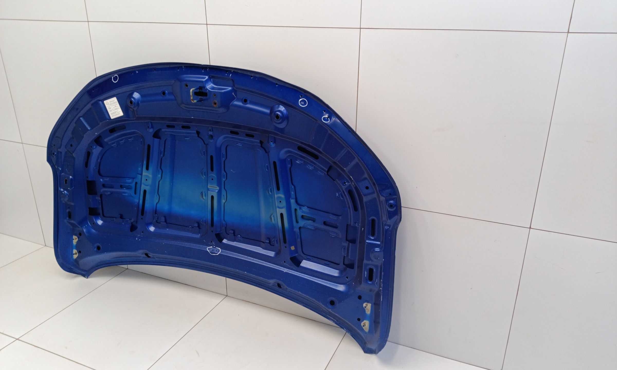 Капот Geely Coolray