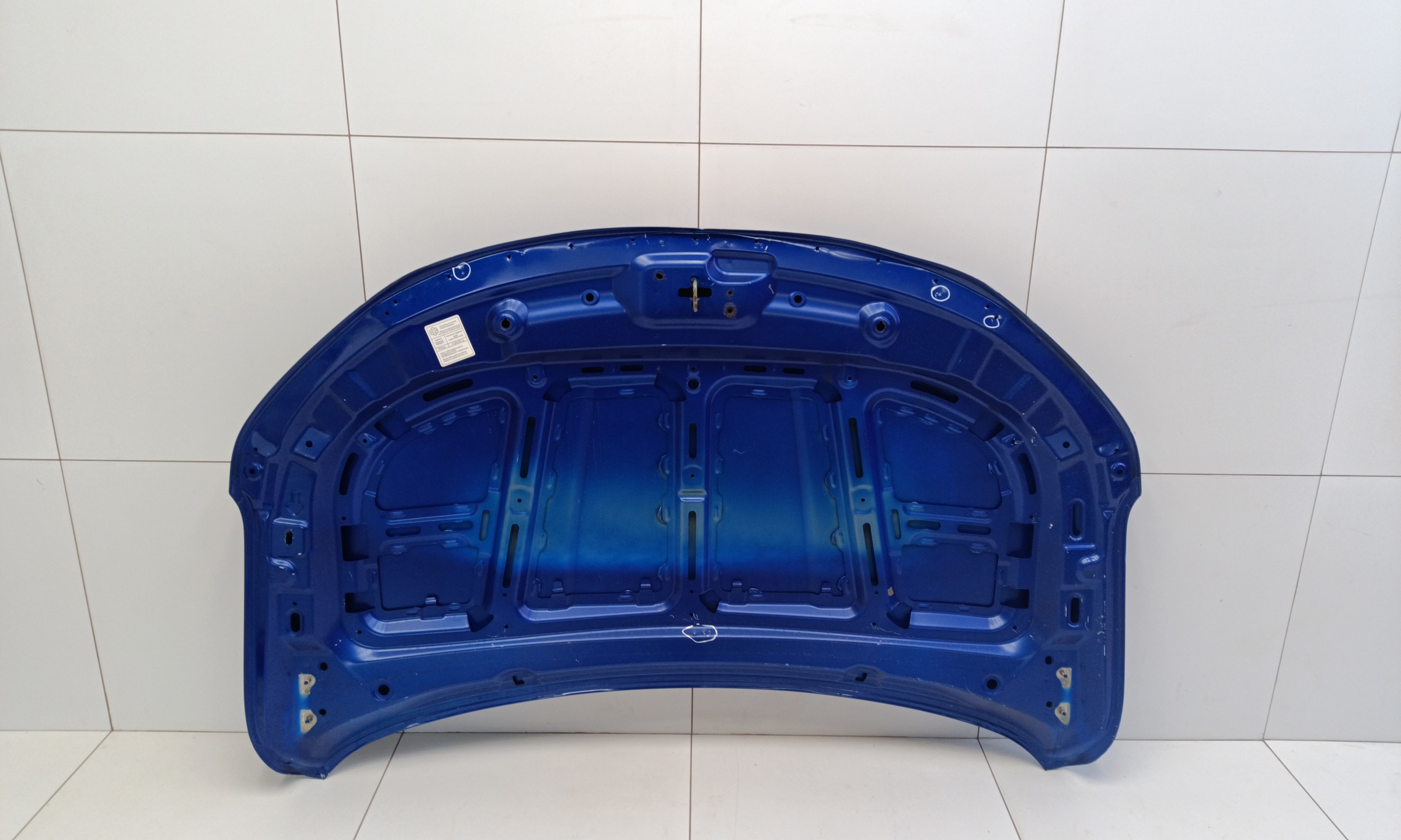 Капот Geely Coolray