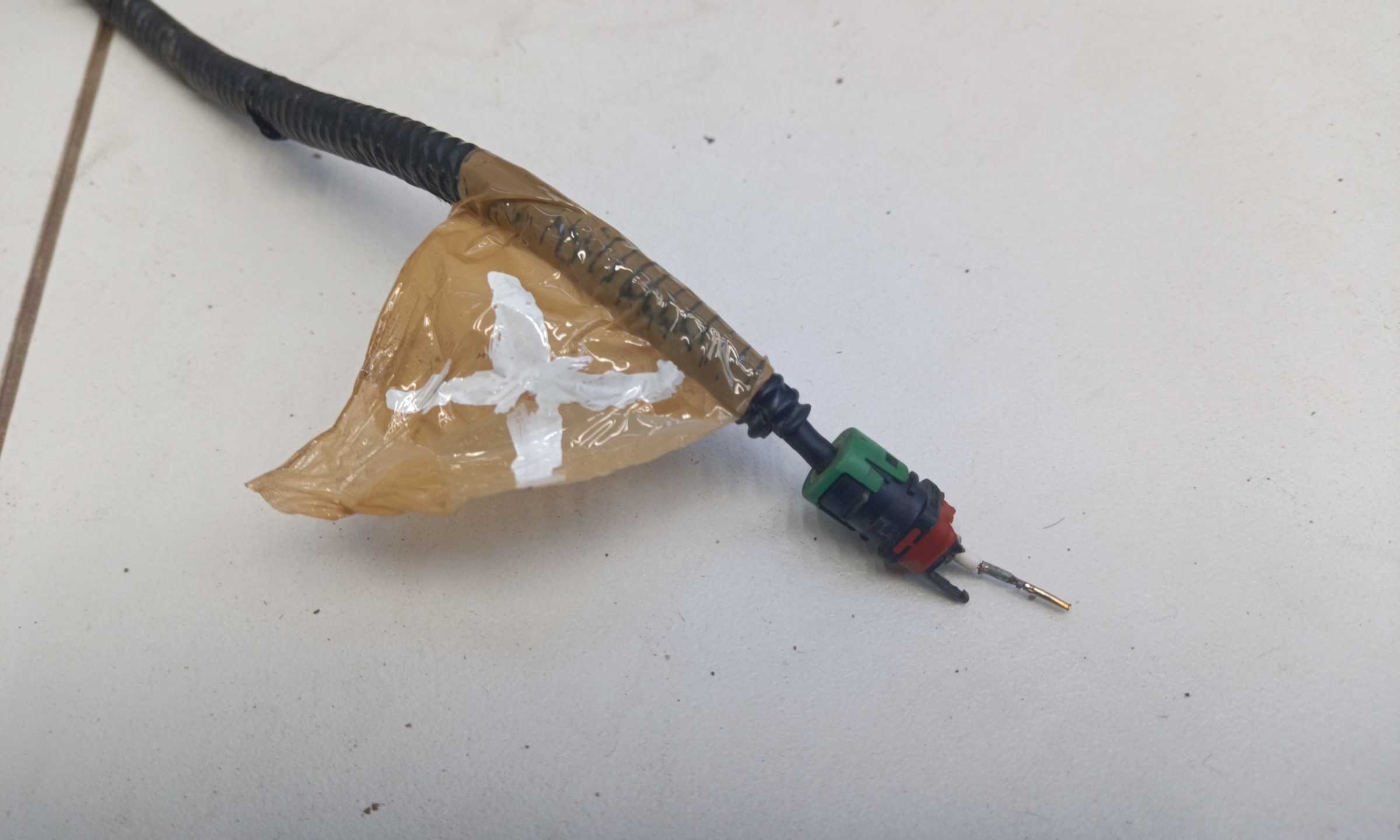 Проводка салона Changan Lamore
