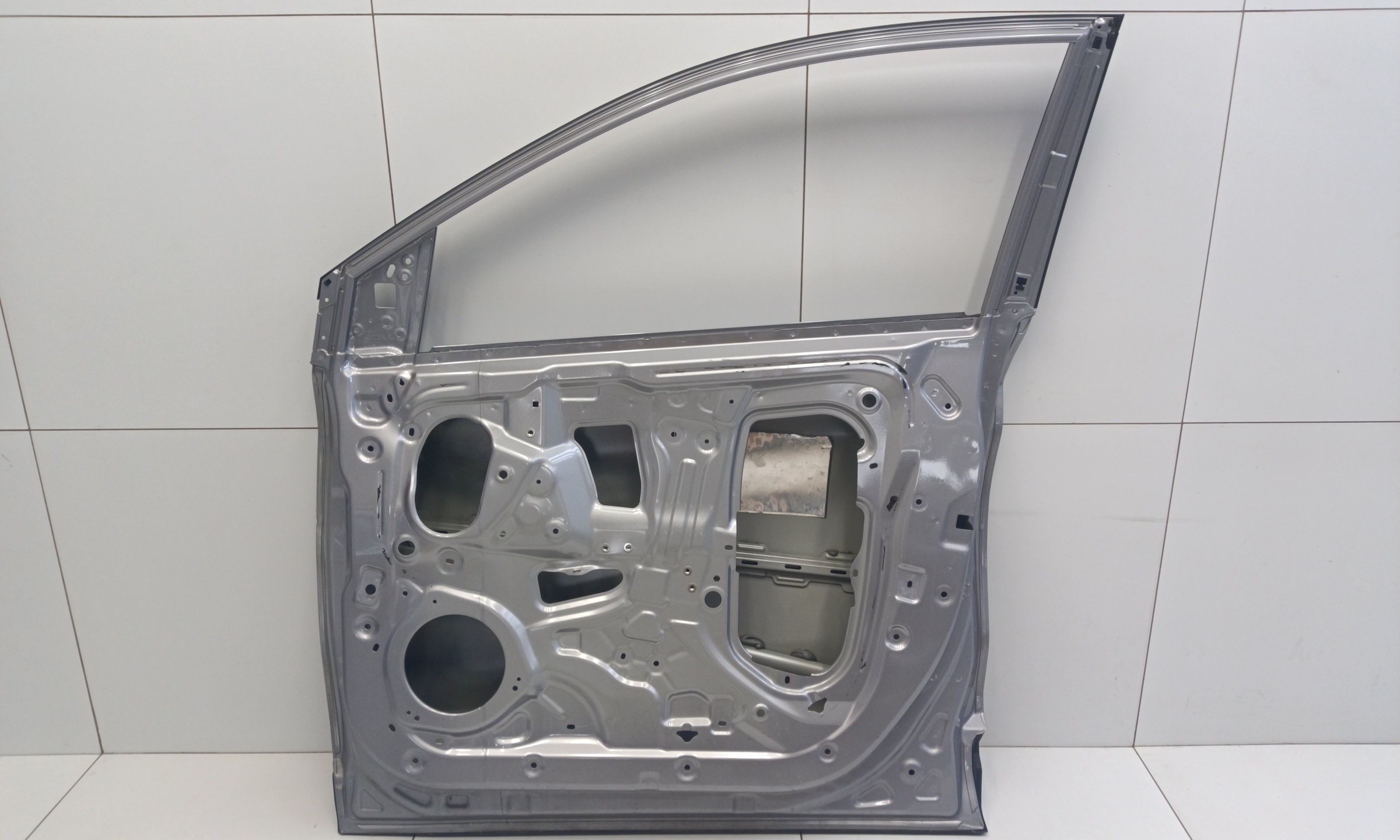 Дверь передняя правая Geely Coolray
