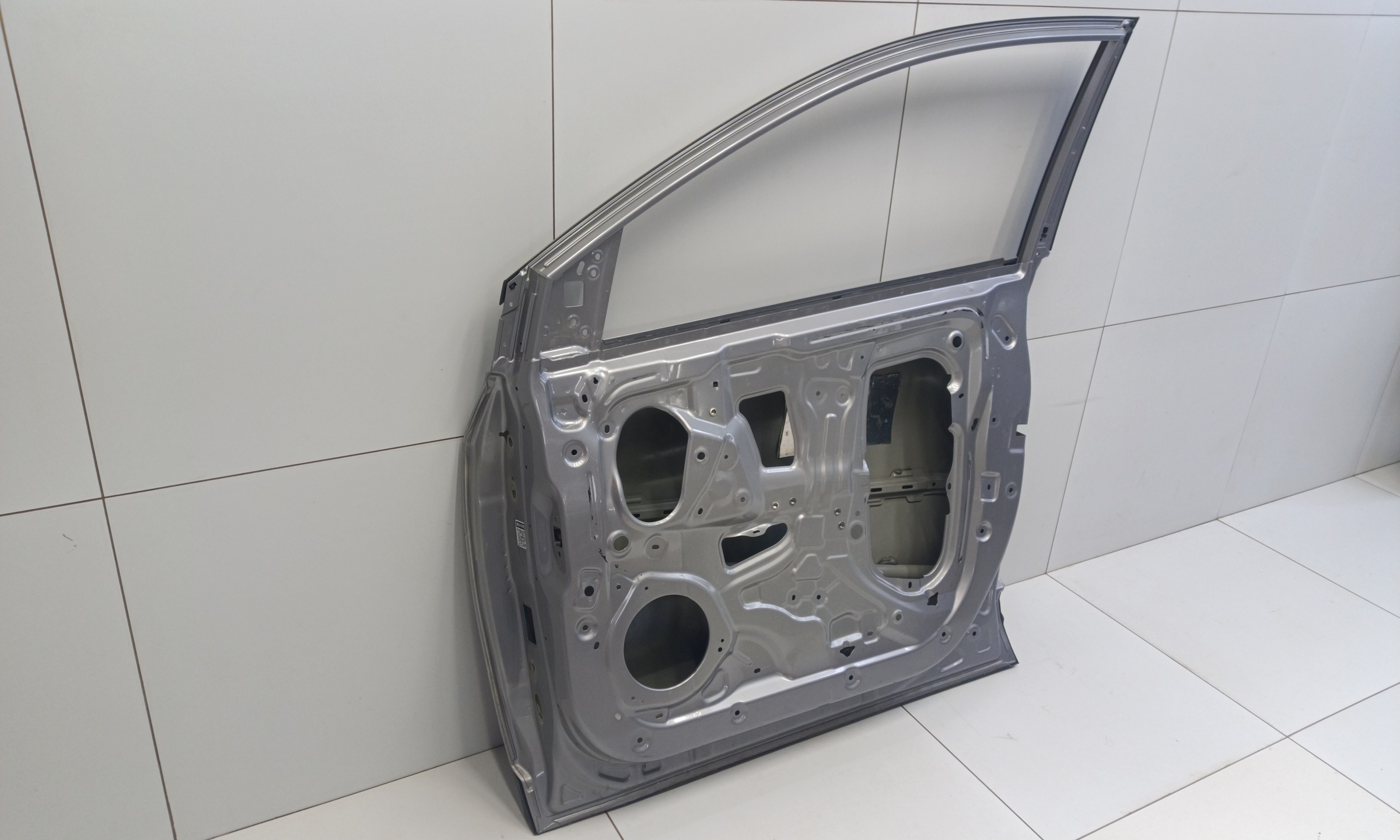 Дверь передняя правая Geely Coolray