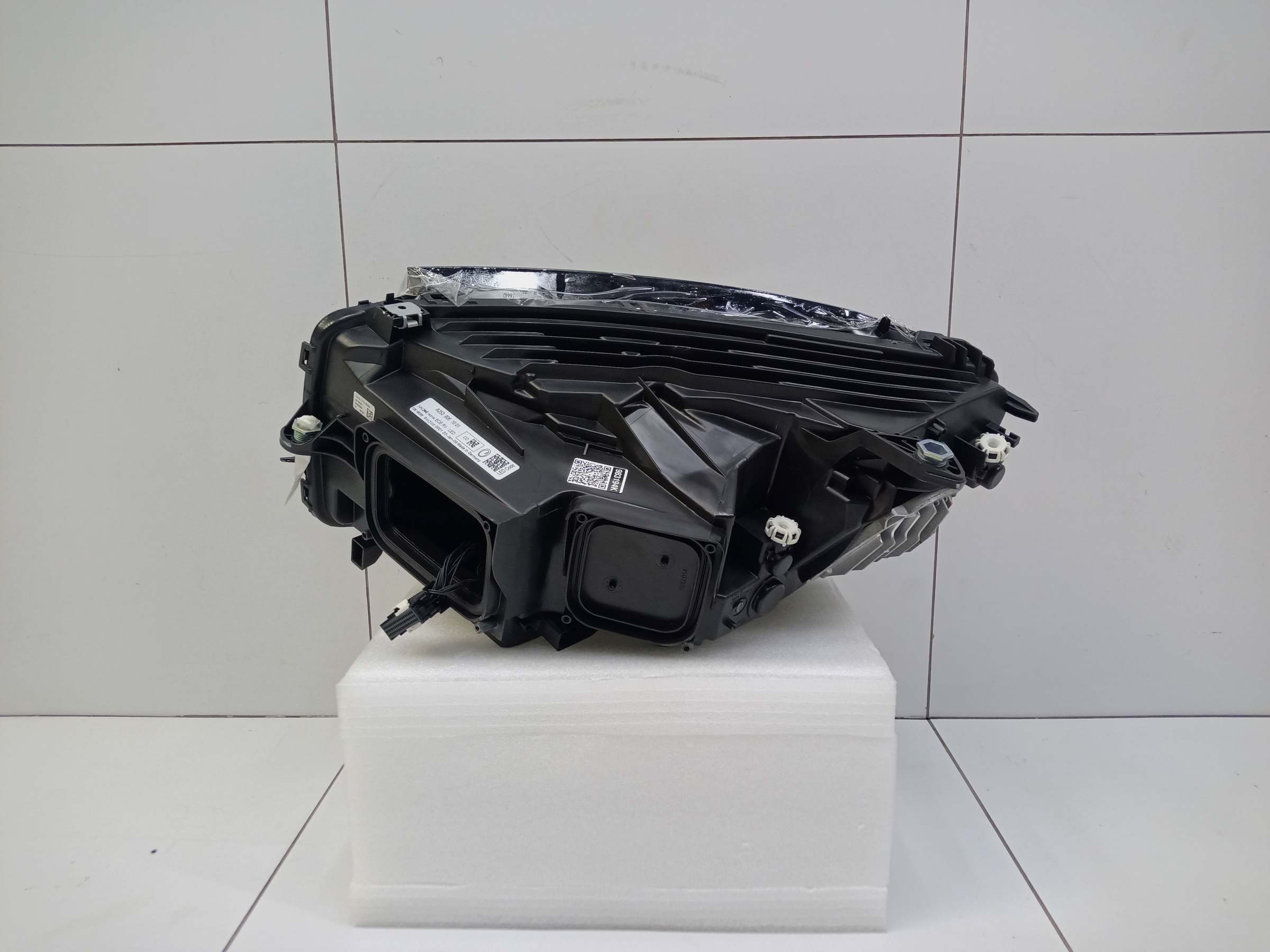 Фара передняя правая Mercedes Benz GLC-klasse X253 LED " OEM "