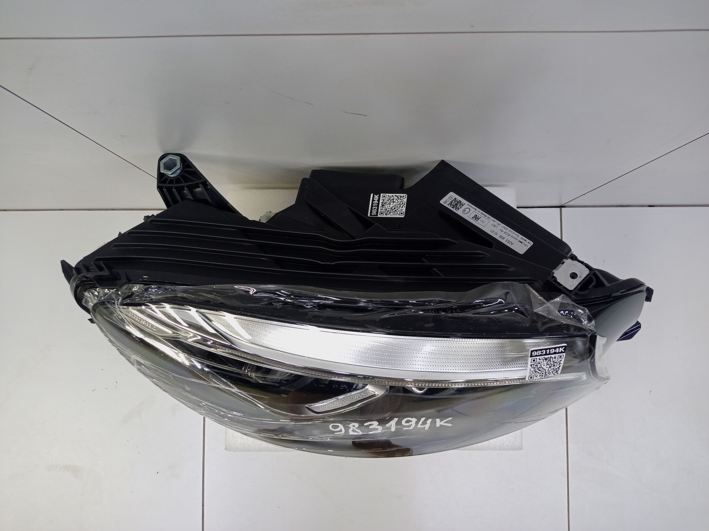 Фара передняя правая Mercedes Benz GLC-klasse X253 LED " OEM "