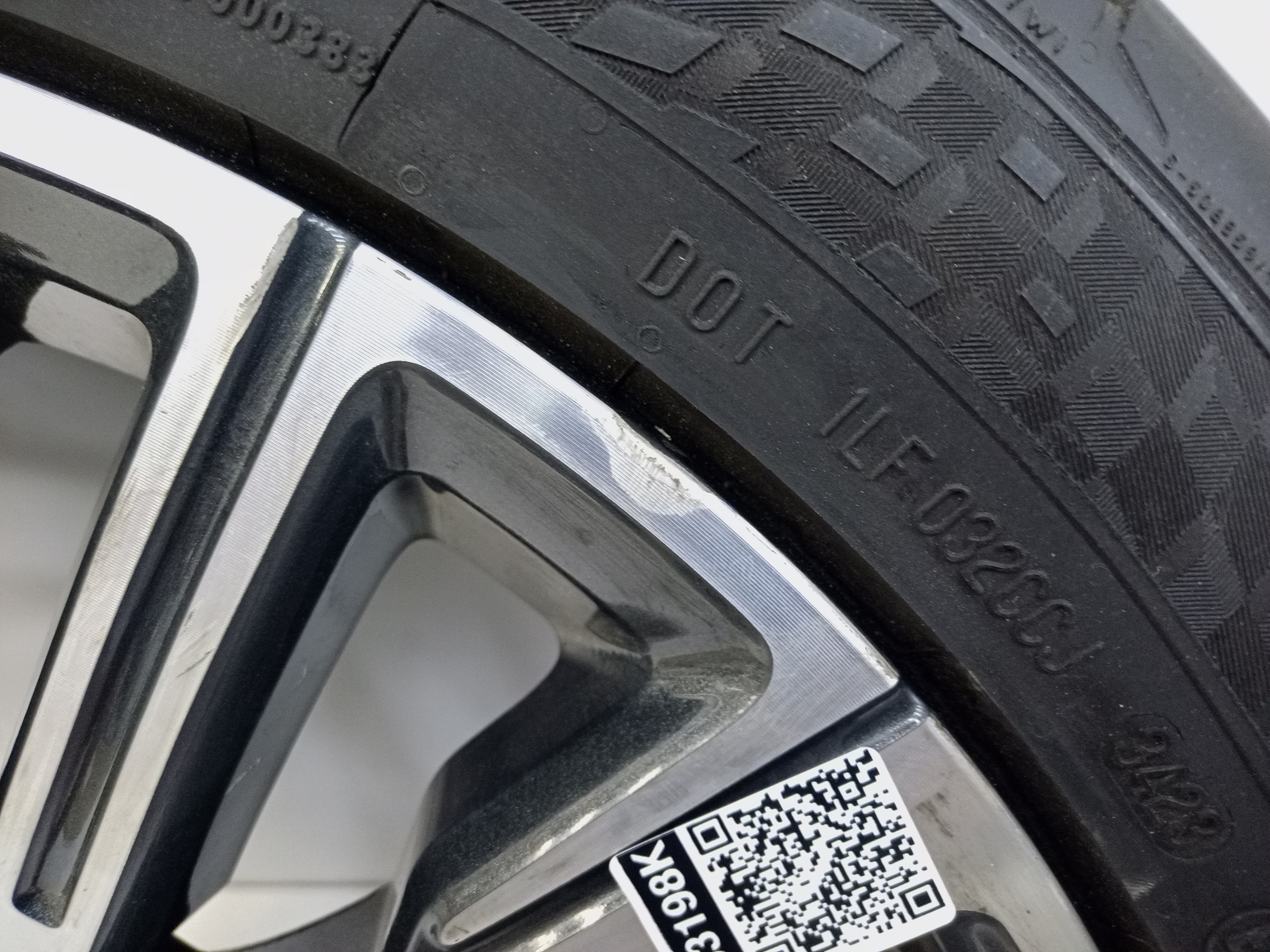 Диск колеса литой Exeed TXL R20