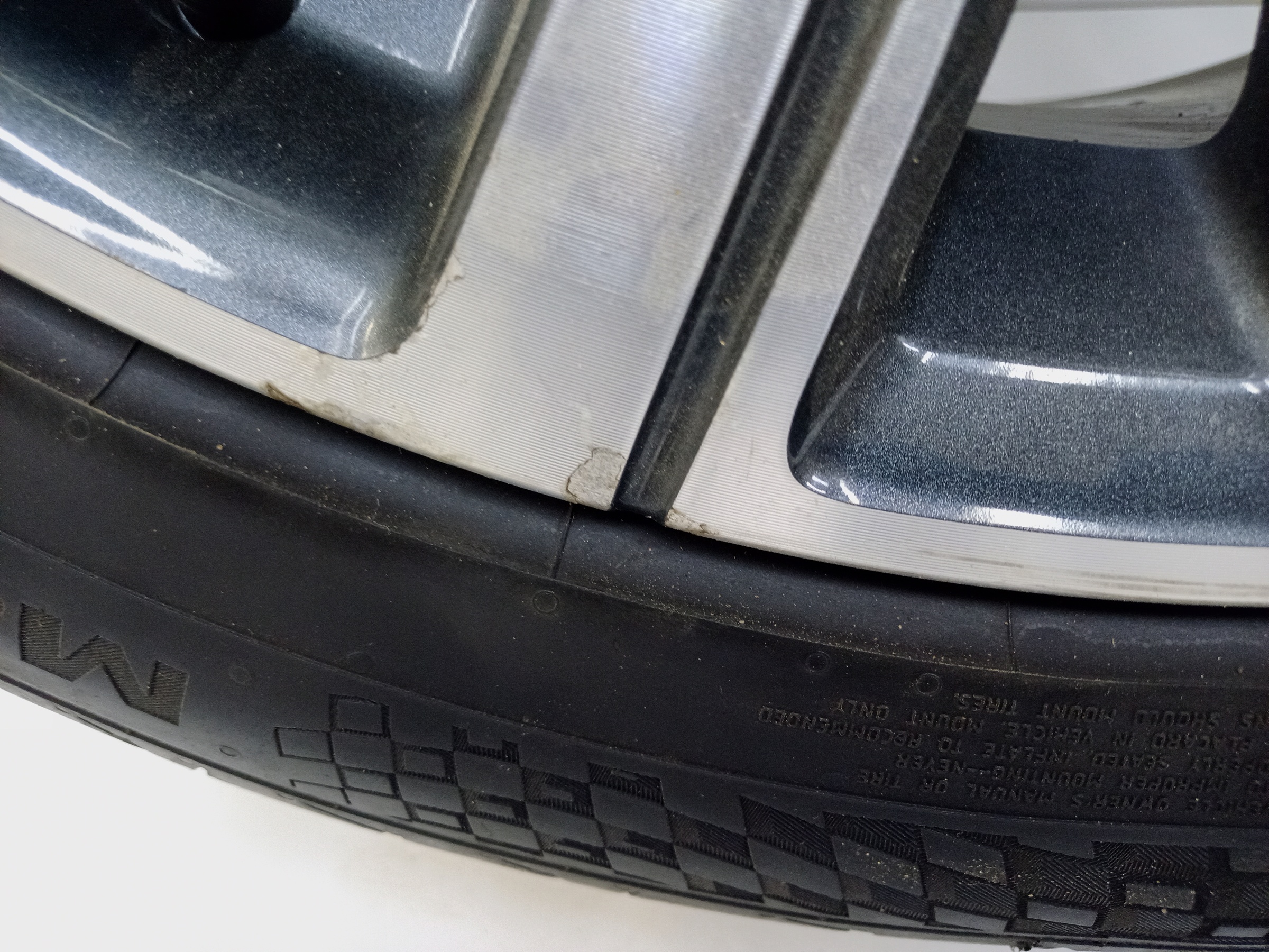 Диск колеса литой Exeed TXL R20