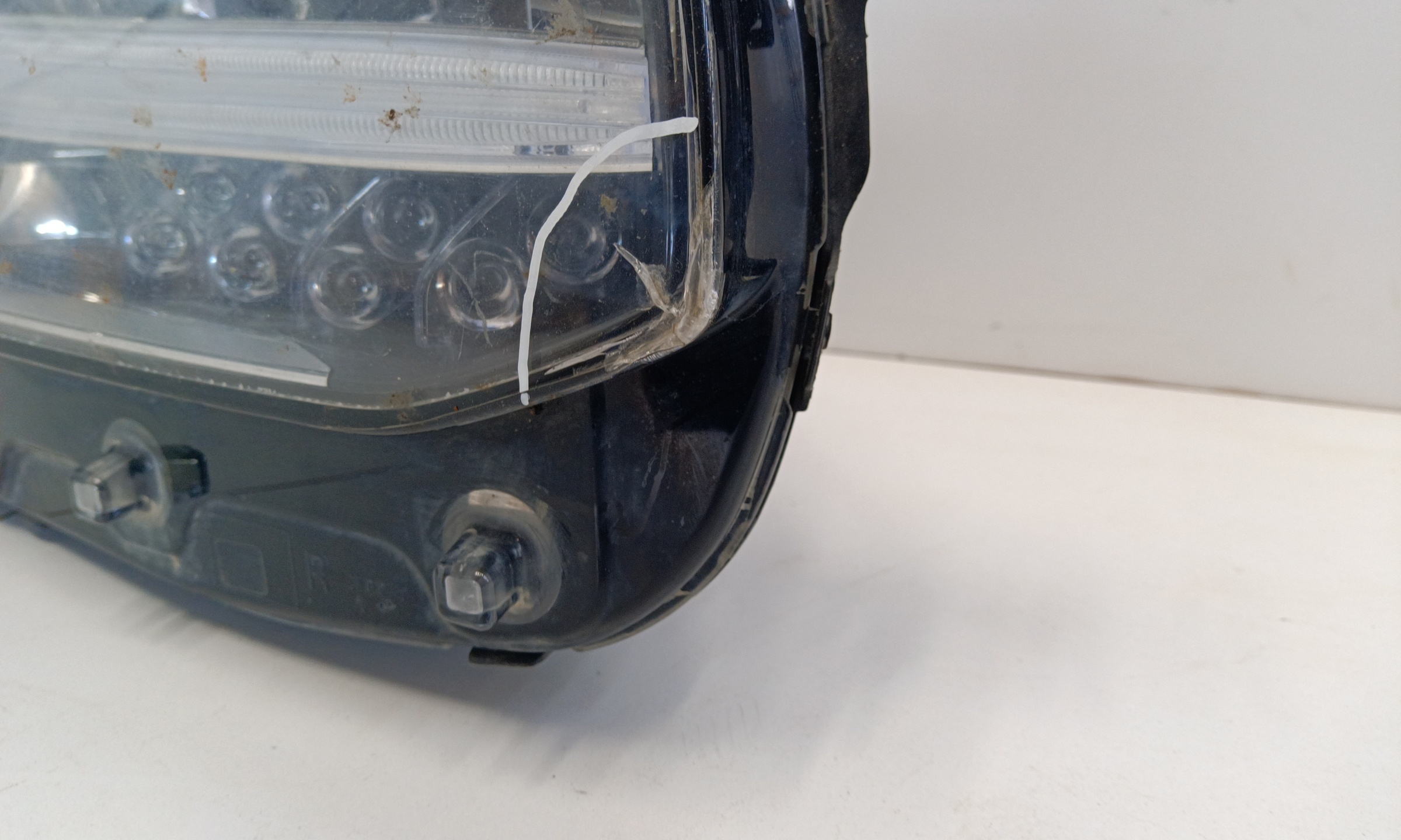 Фара передняя правая Volvo XC90 2 Full LED