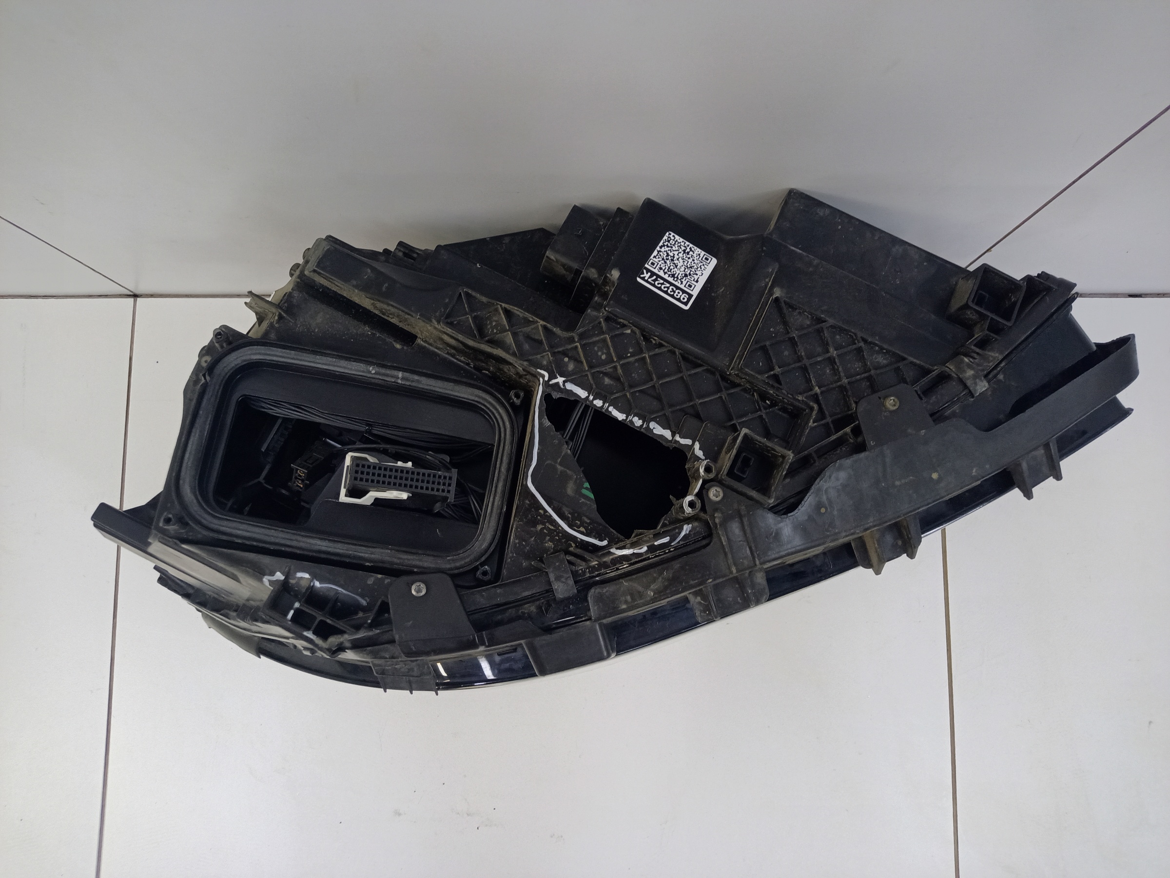 Фара передняя левая Mercedes Benz GLA-klasse X156 Restail LED