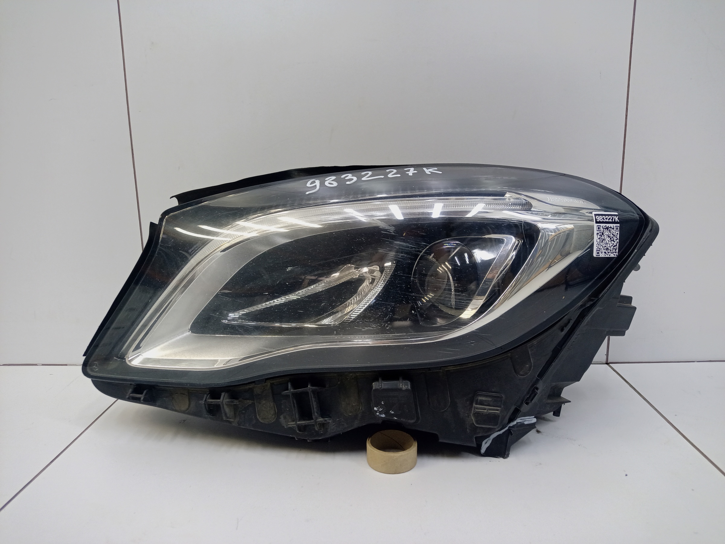 Фара передняя левая Mercedes Benz GLA-klasse X156 Restail LED