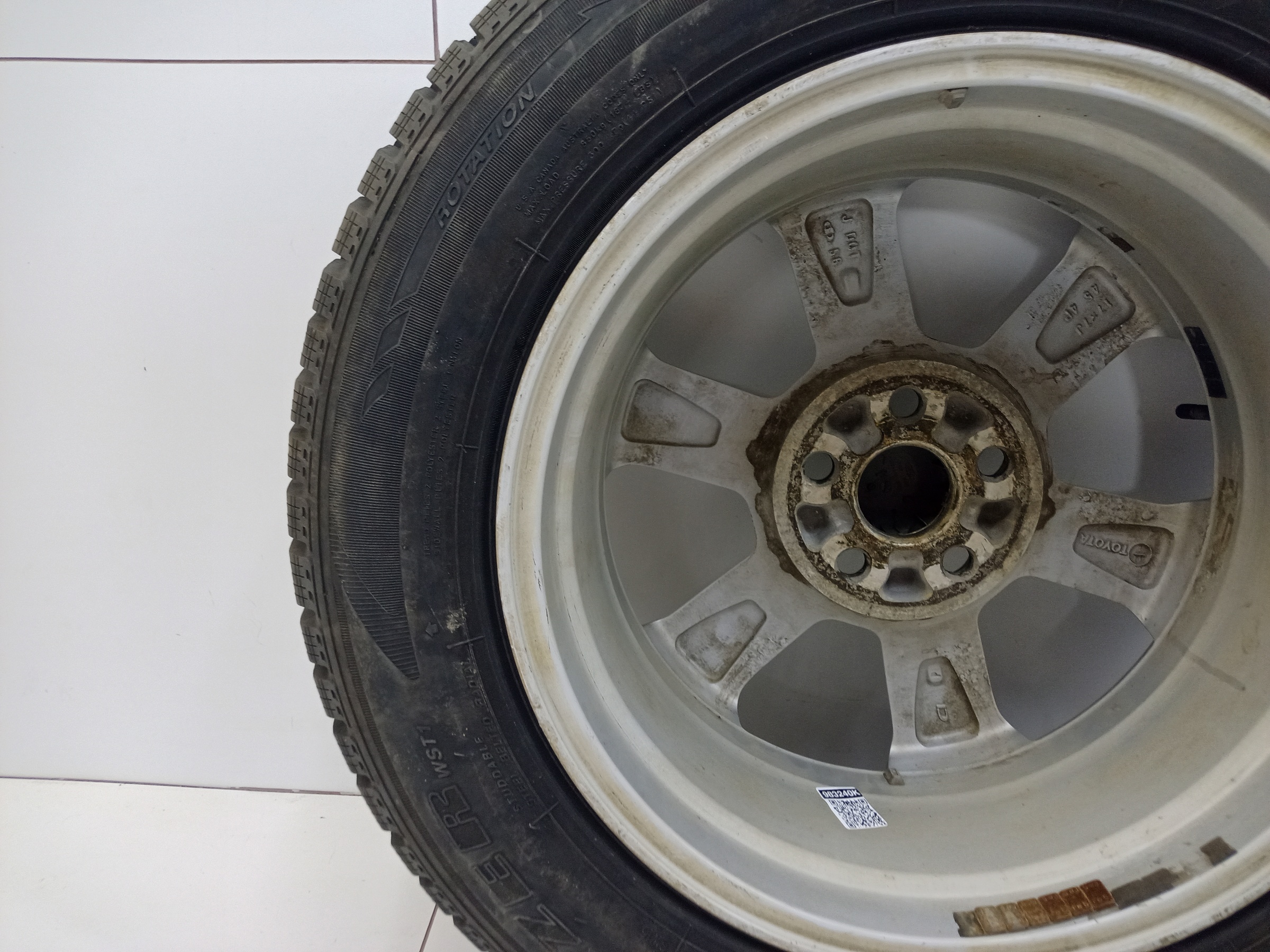 Диск колеса литой Toyota Rav4 CA40  R17