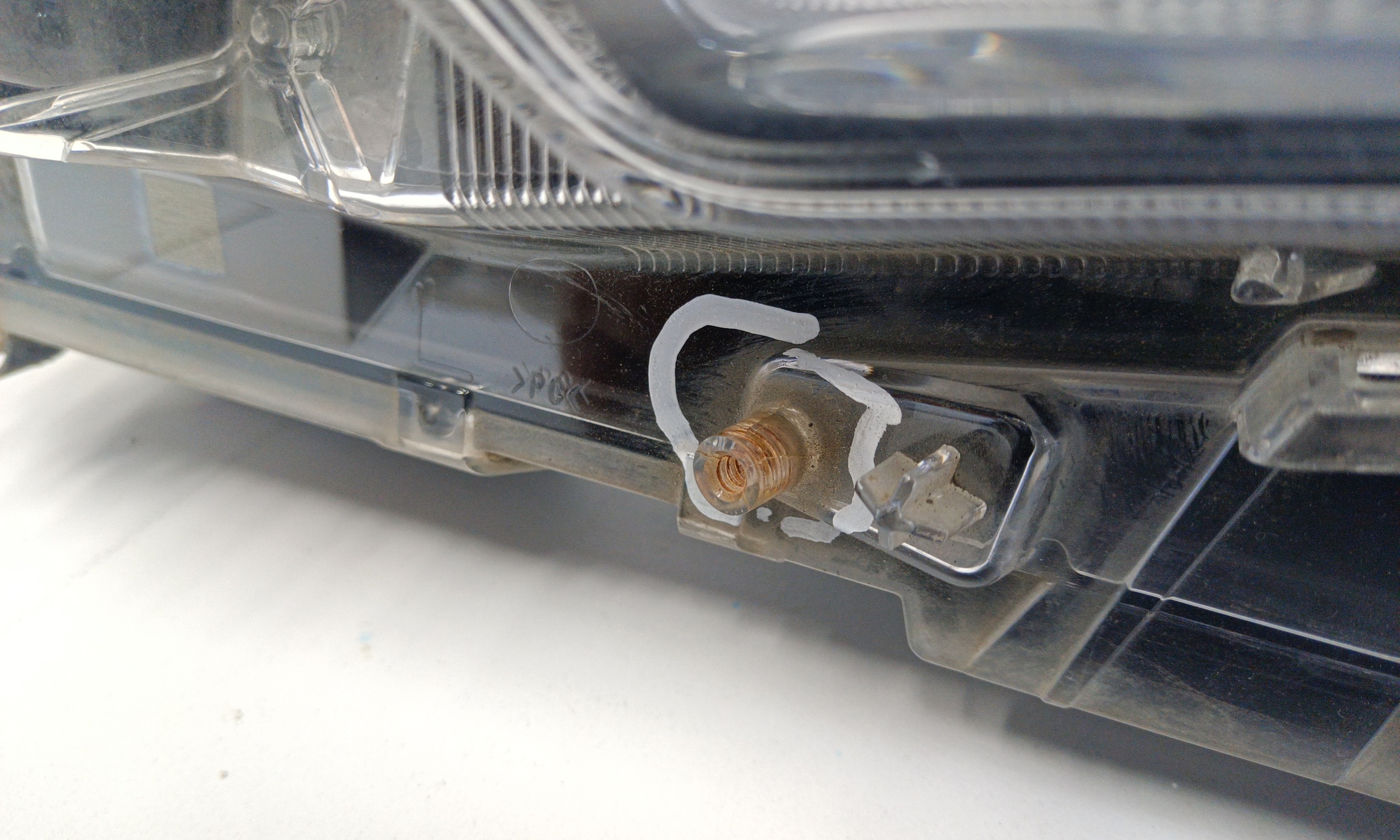 Фара передняя левая Toyota Land Cruiser Prado 150 Restail 2 LED