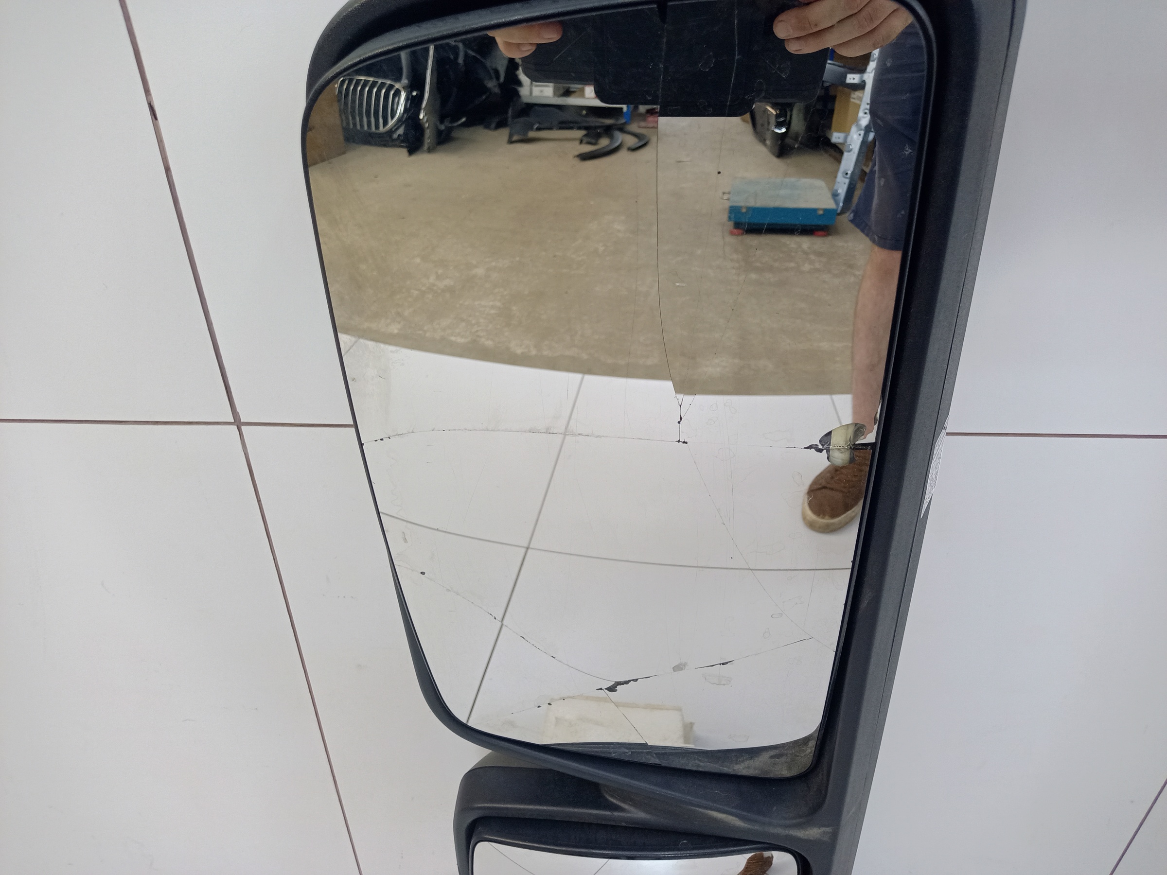 Зеркало левое Mercedes-Benz Actros 3 5 контактов