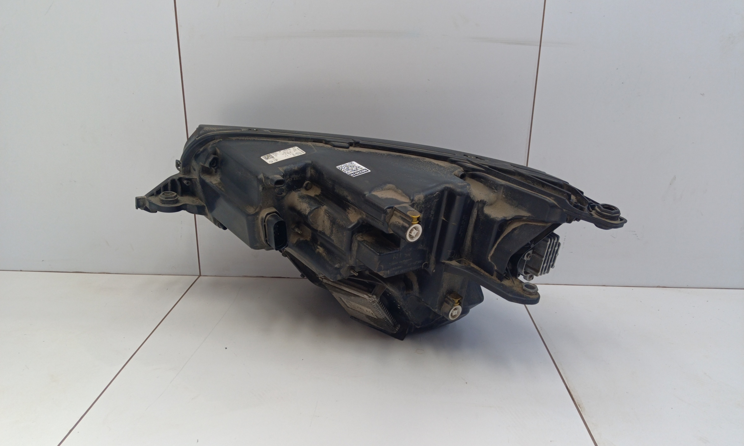 Фара передняя правая Skoda Kodiaq Restail LED