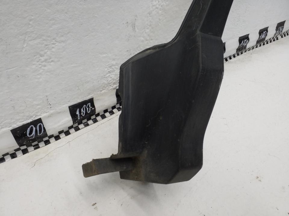 Накладка крыла заднего левого Toyota RAV4 CA40 Restail
