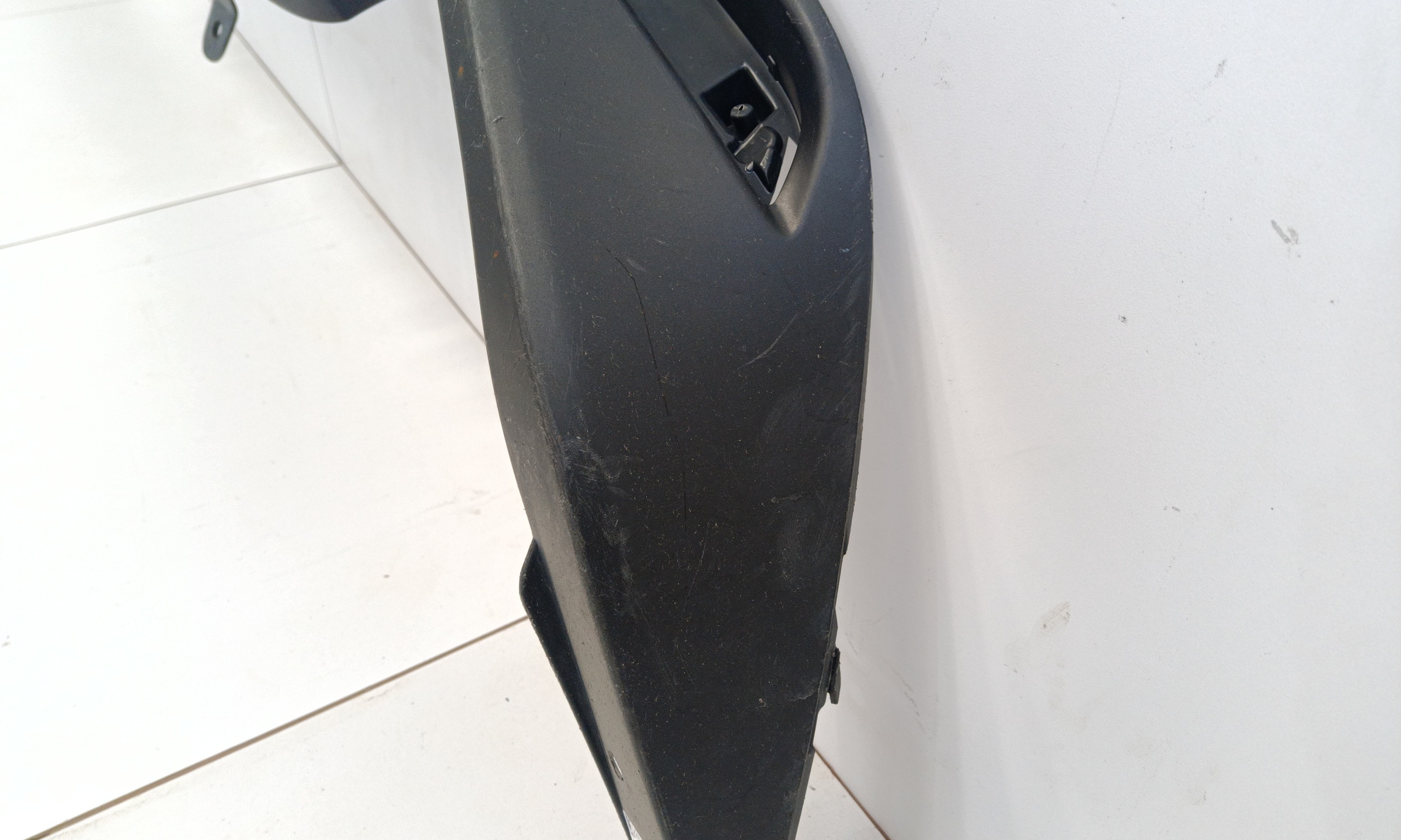 Юбка заднего бампера Toyota Camry V70