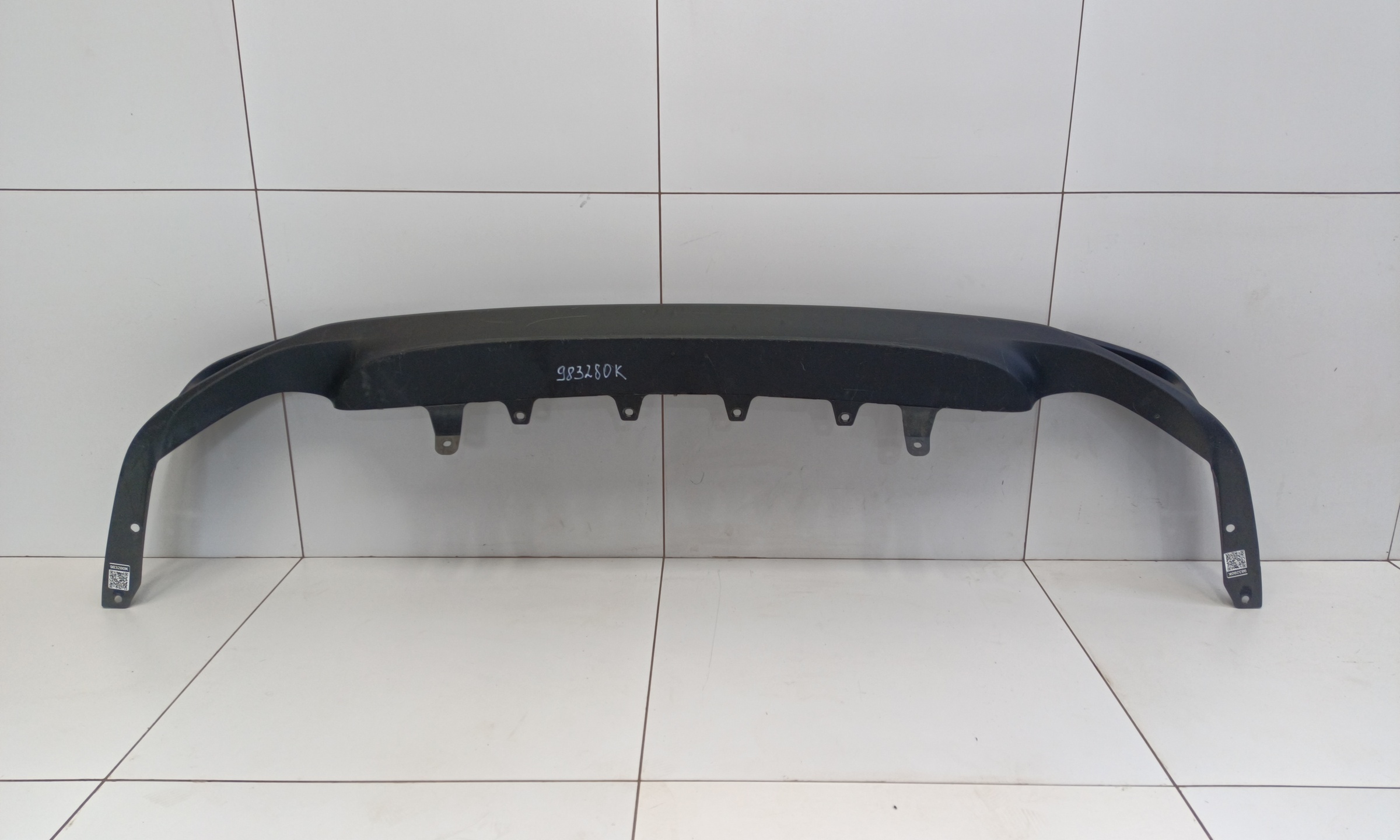 Юбка заднего бампера Toyota Camry V70