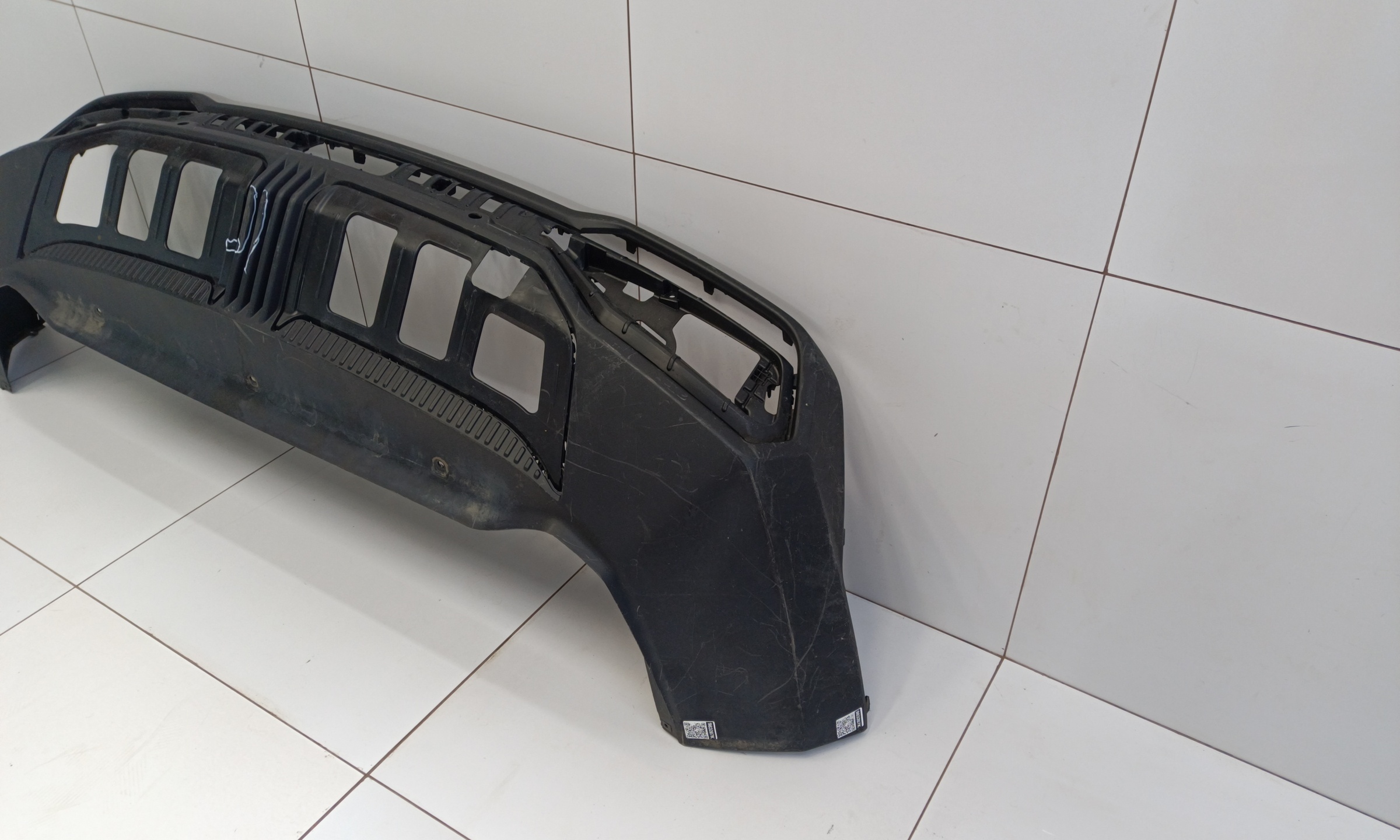 Юбка заднего бампера Geely Atlas 2