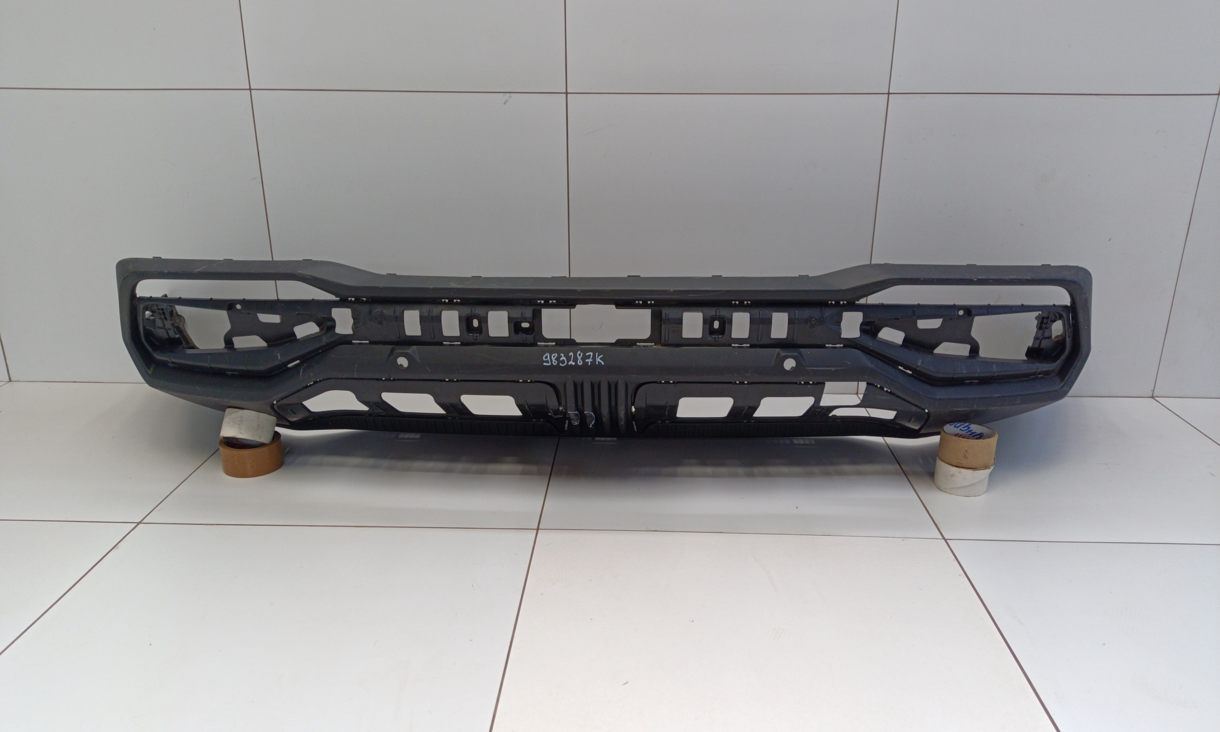Юбка заднего бампера Geely Atlas 2