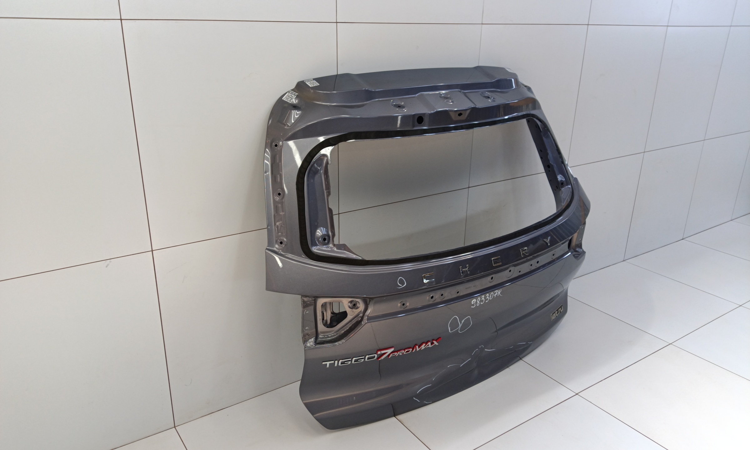 Крышка багажника Chery Tiggo 8
