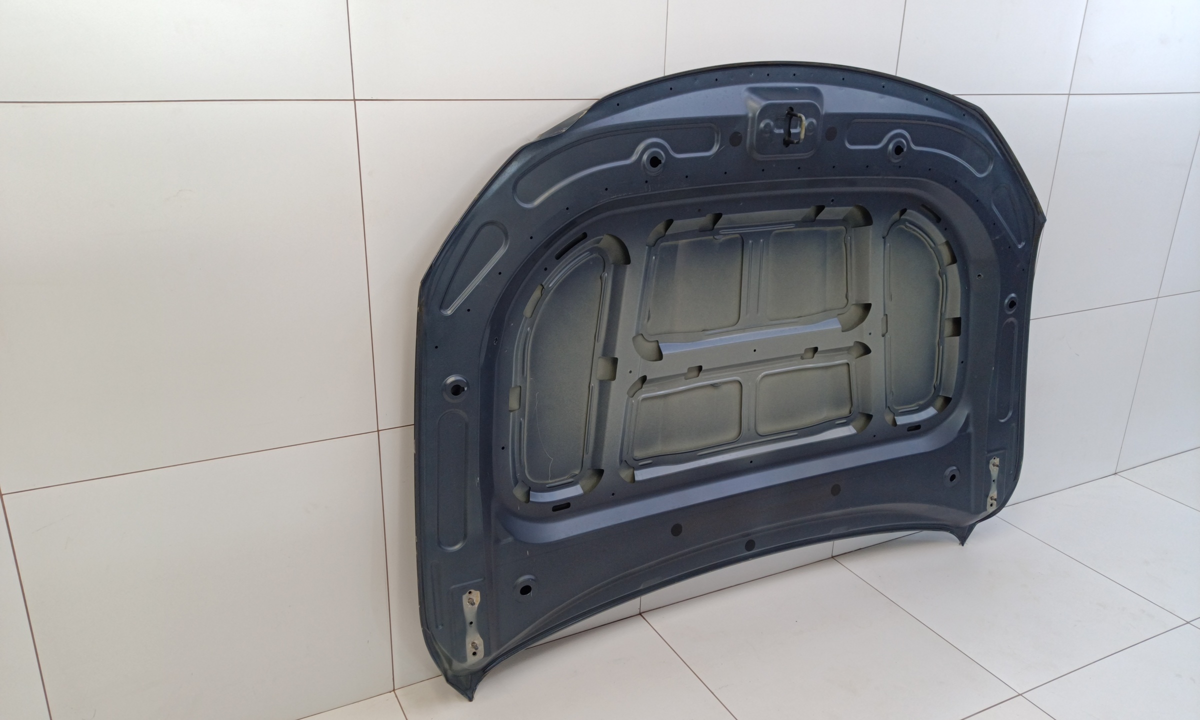 Капот Geely Tugella