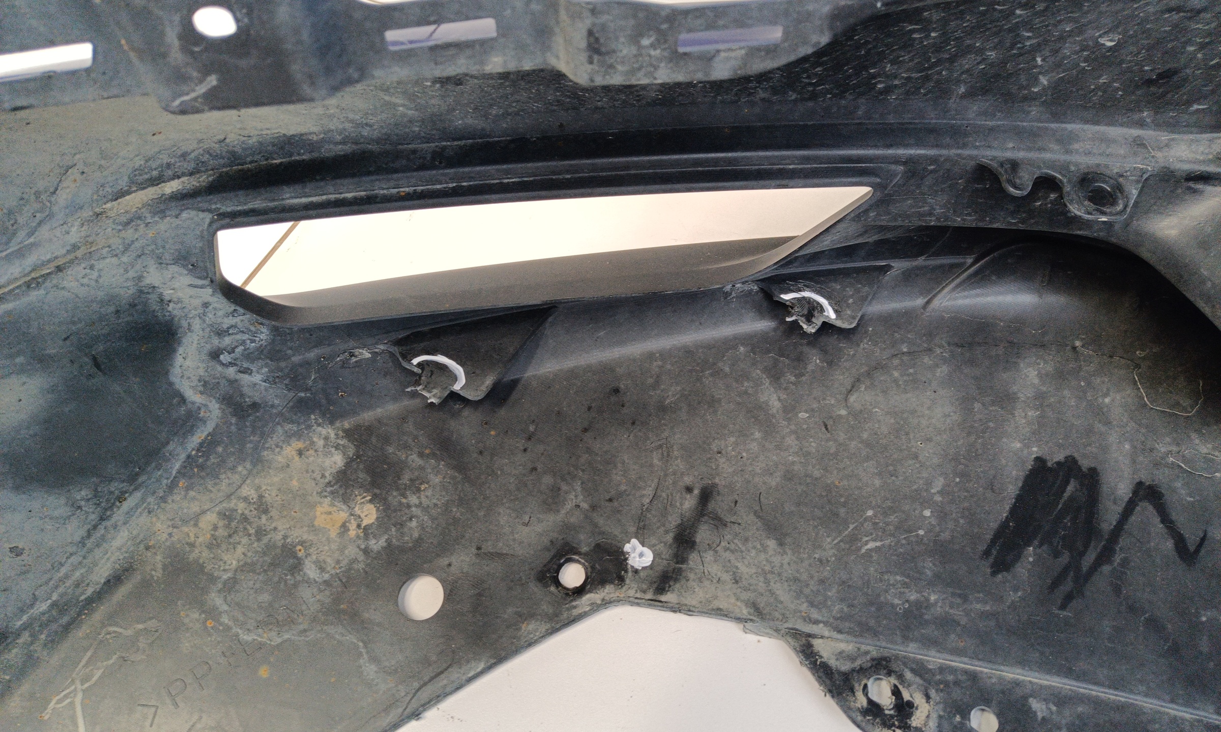 Бампер передний Nissan Qashqai 2 Restail