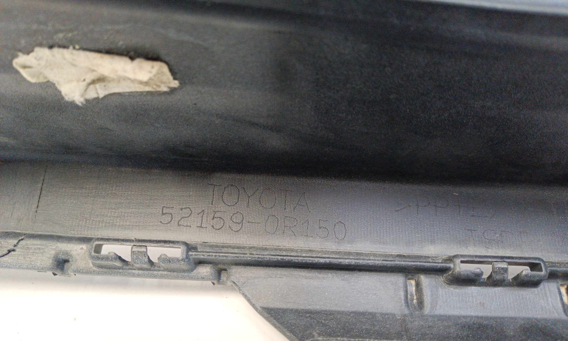 Бампер задний Toyota RAV4 CA40 Restail