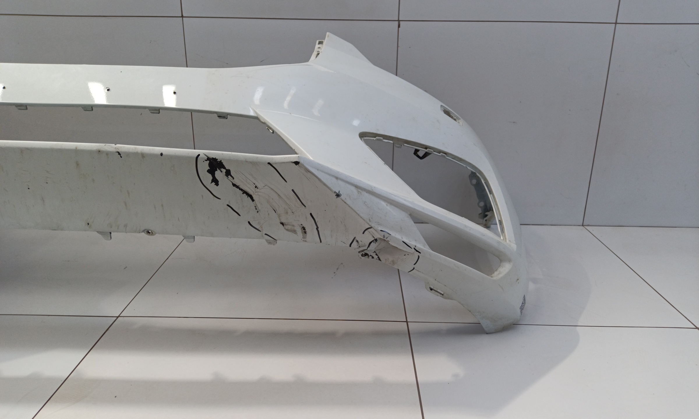 Бампер передний Volvo XC60 2 R-Design