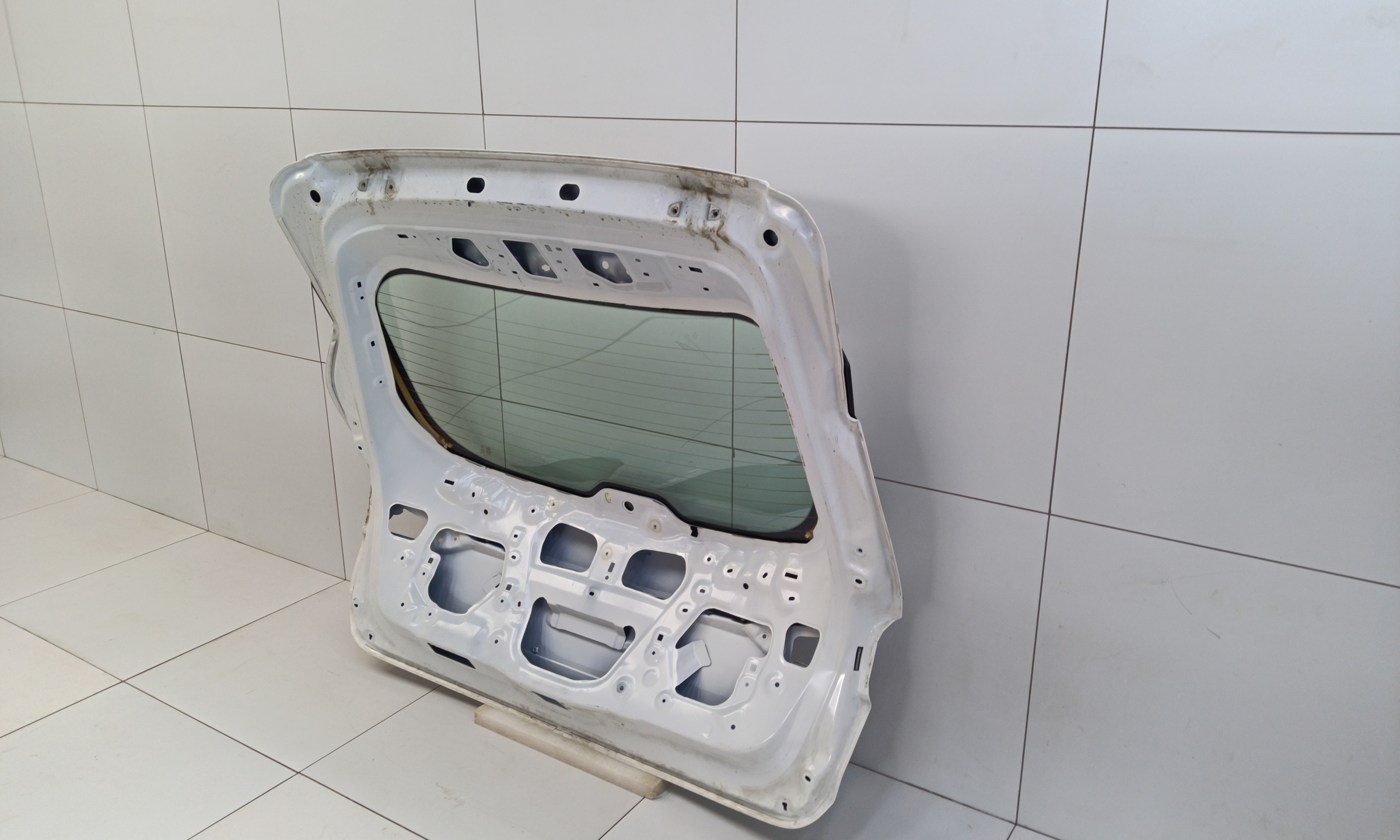 Крышка багажника Mazda CX-4 Restail