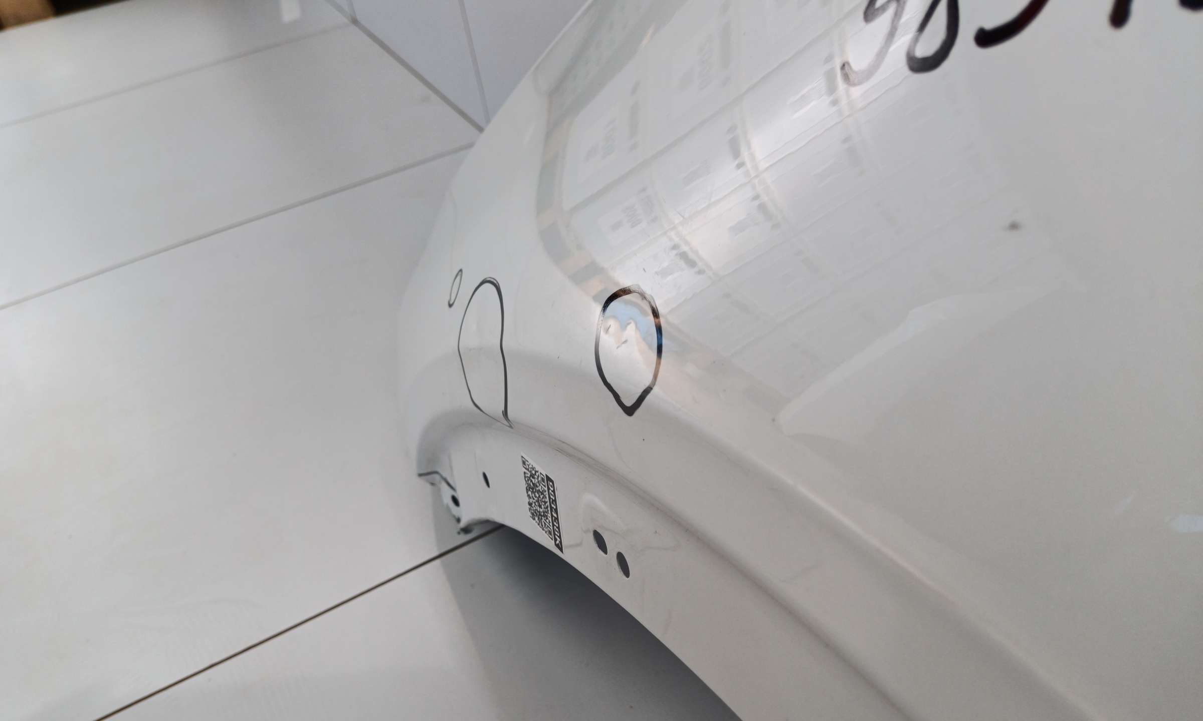 Крыло переднее левое Geely Tugella