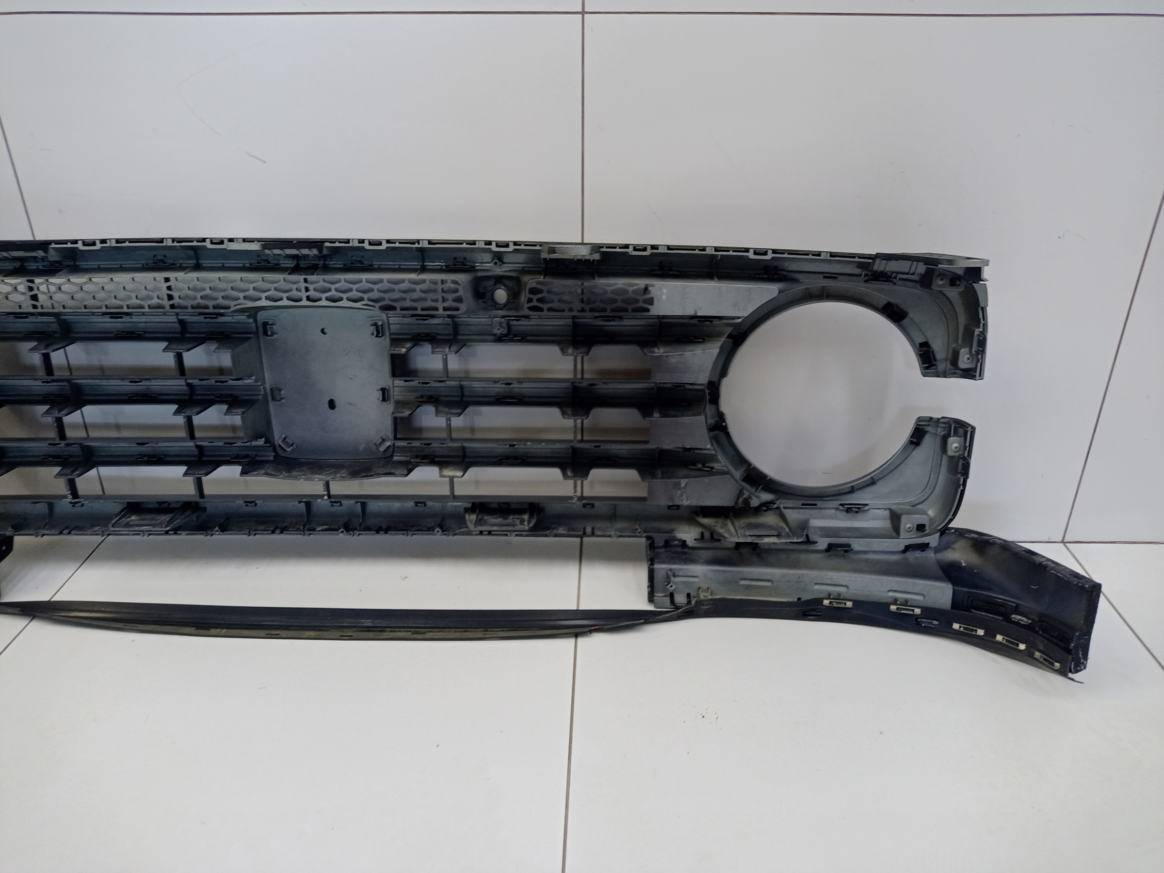 Решетка радиатора Tank 300