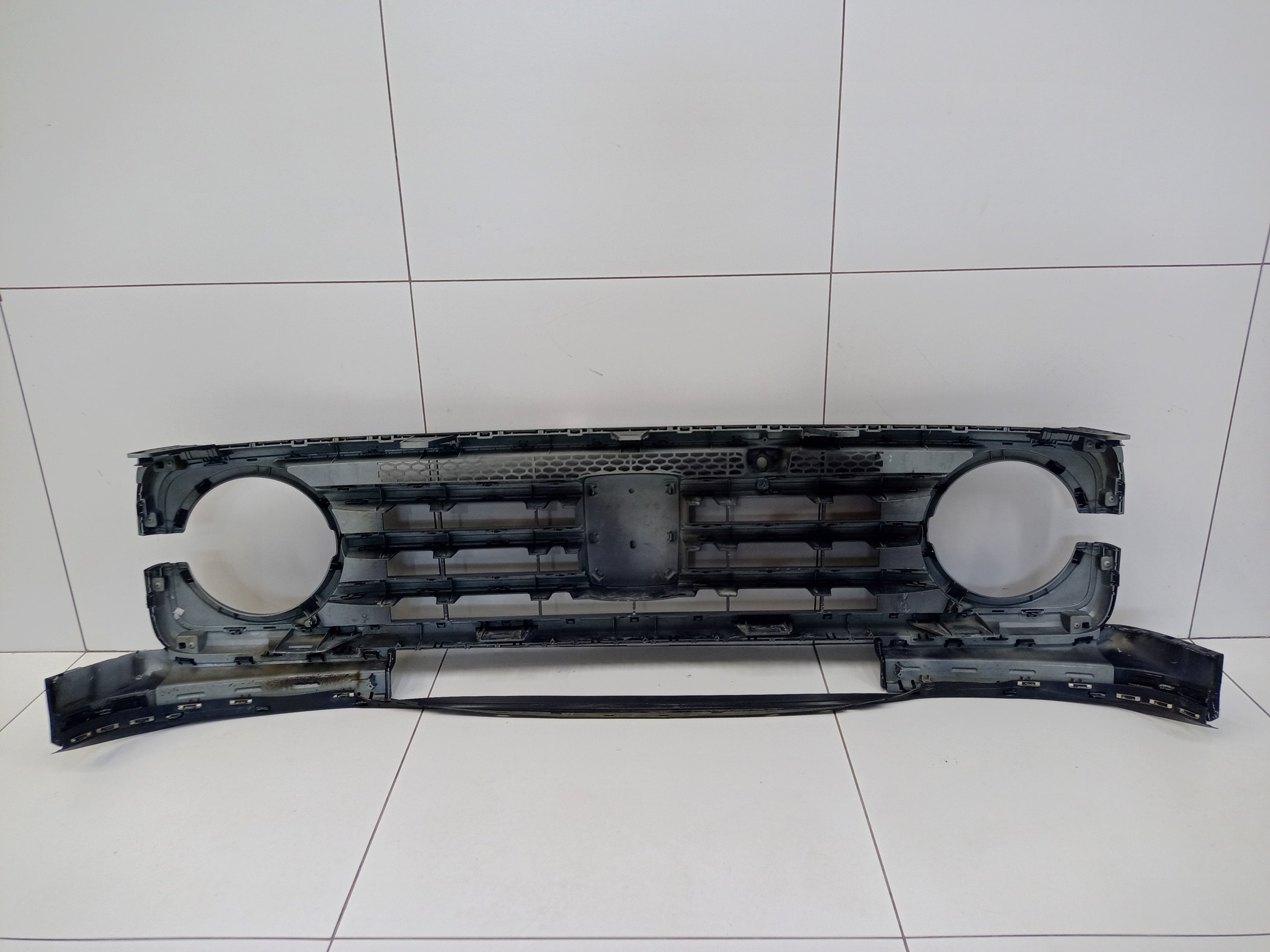 Решетка радиатора Tank 300