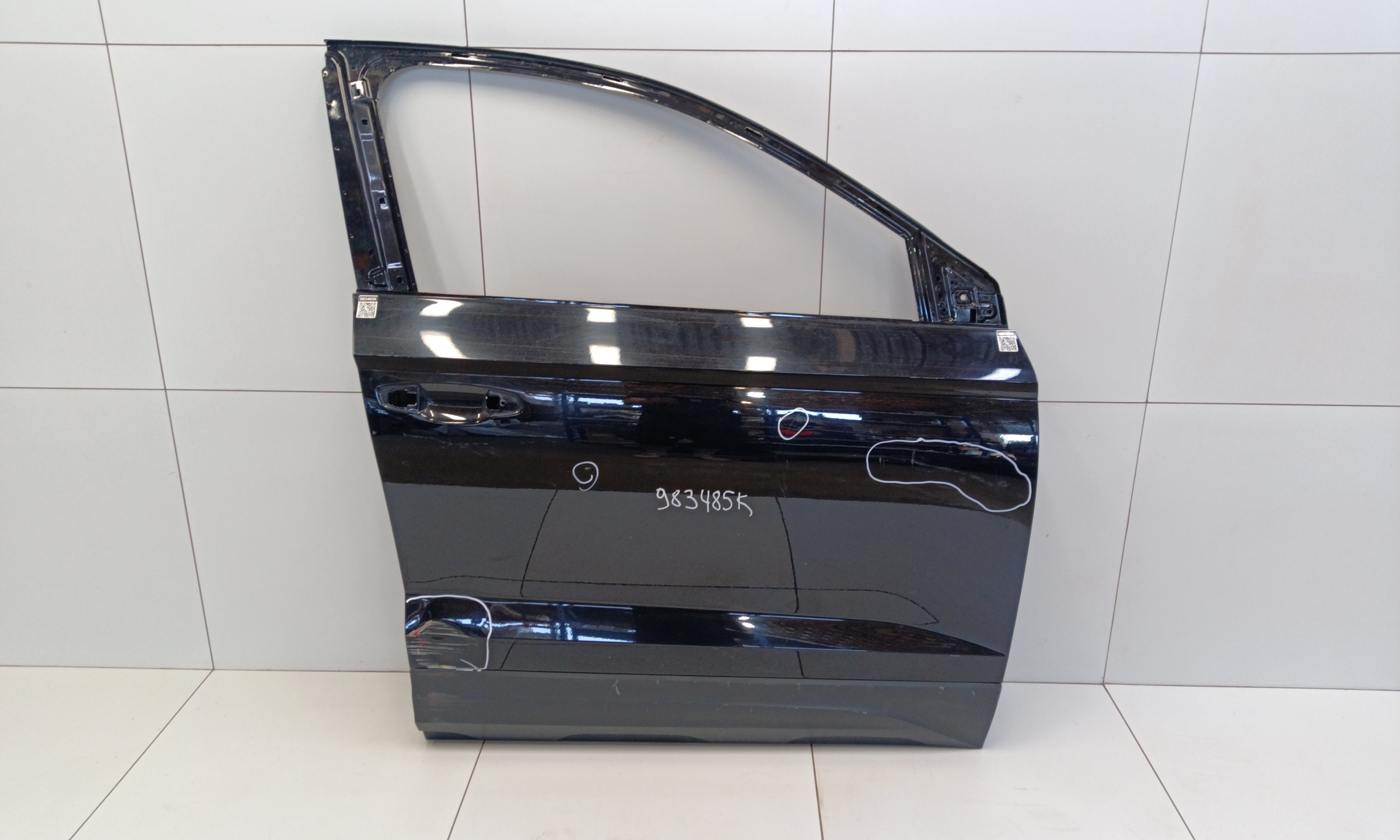 Дверь передняя правая Skoda Karoq
