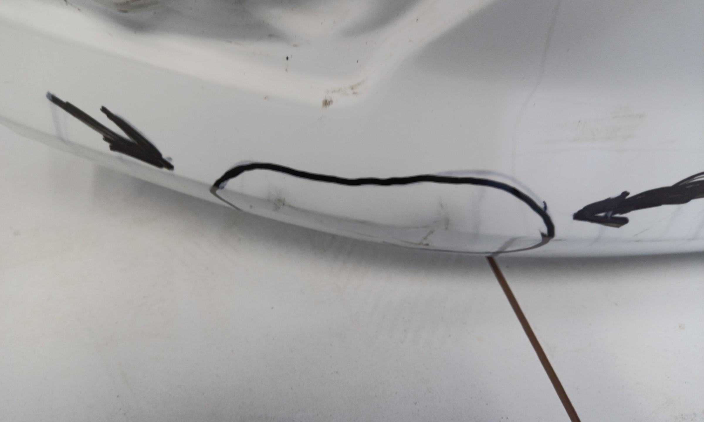 Крышка багажника Geely Coolray Restail