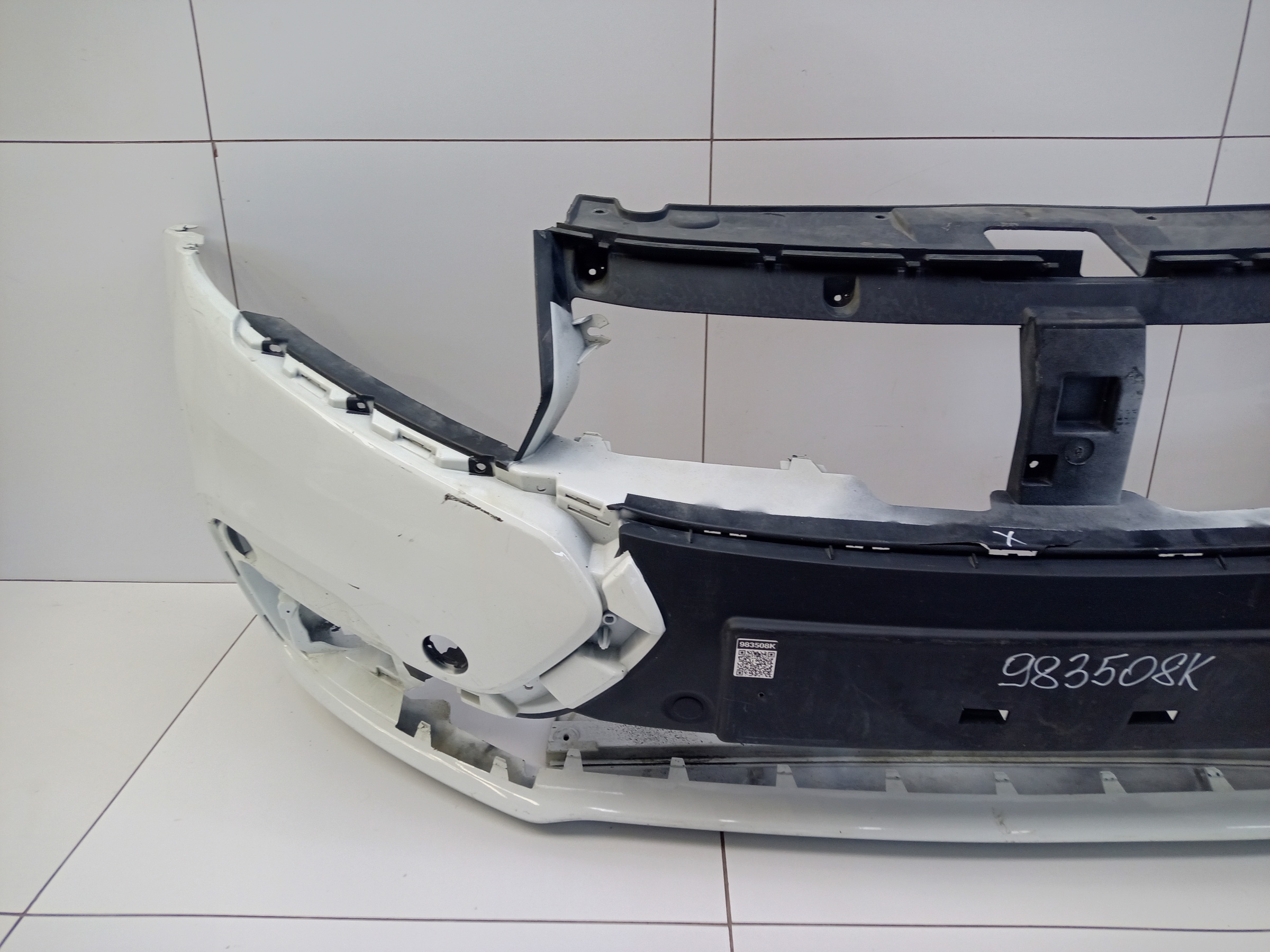 Бампер передний Lada Largus 1 Restail