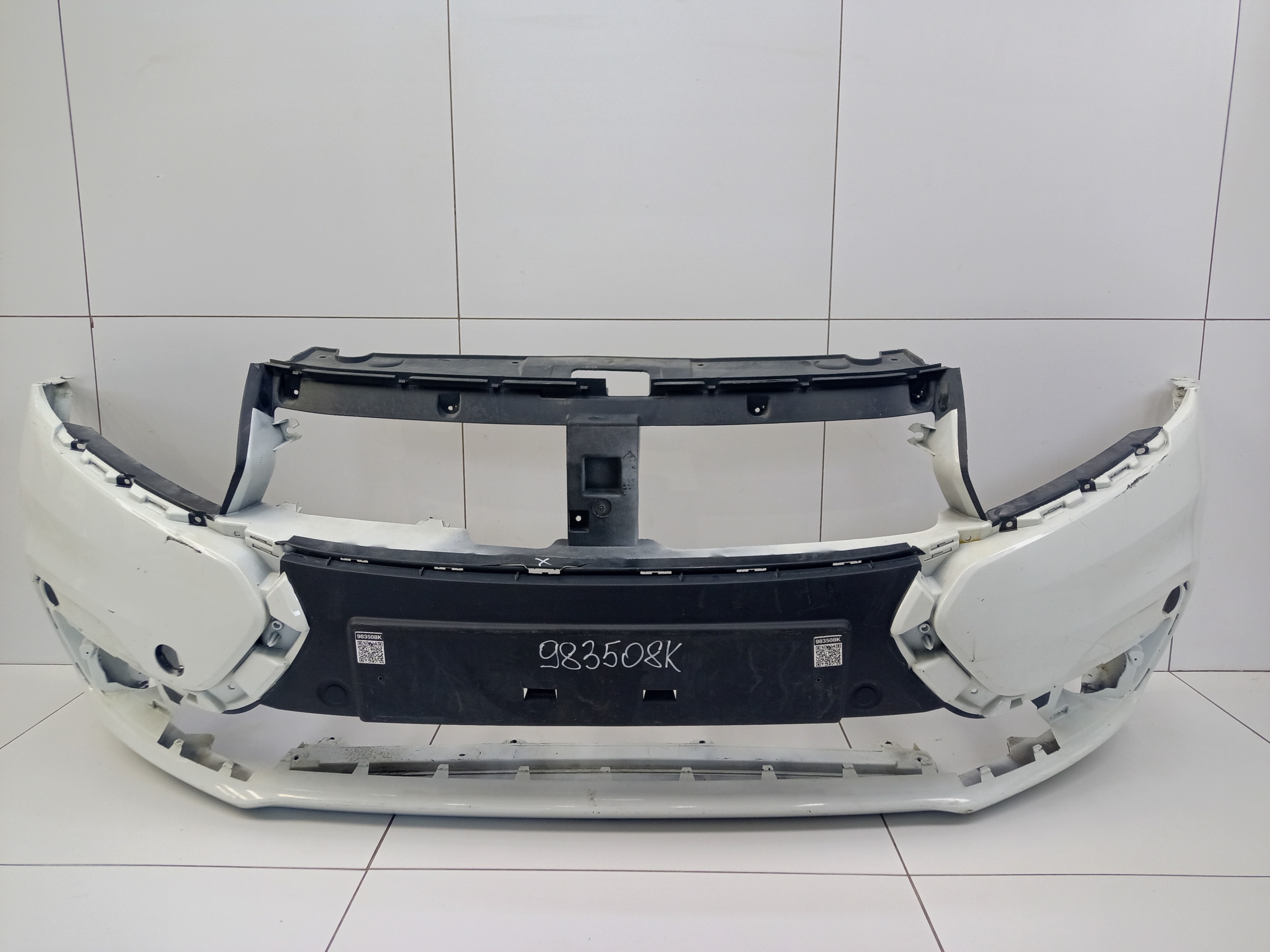 Бампер передний Lada Largus 1 Restail