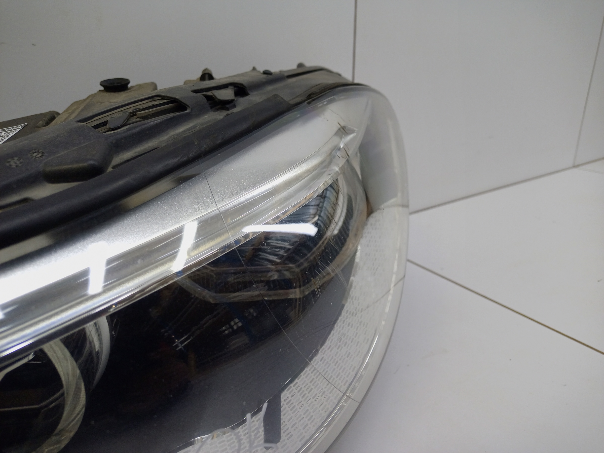 Фара передняя левая BMW 5er F10 Restail LED адаптив
