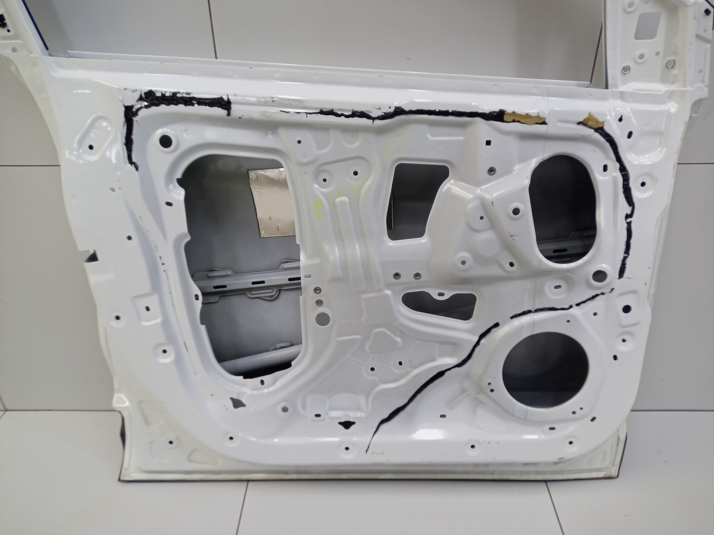 Дверь передняя левая Geely Coolray