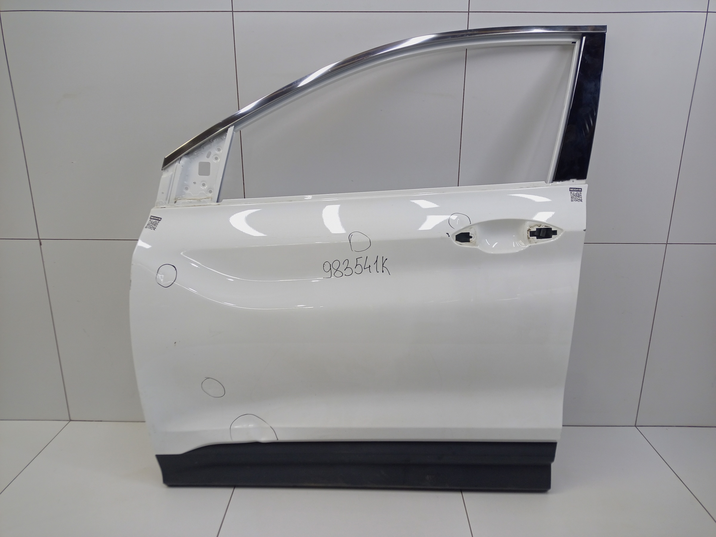 Дверь передняя левая Geely Coolray