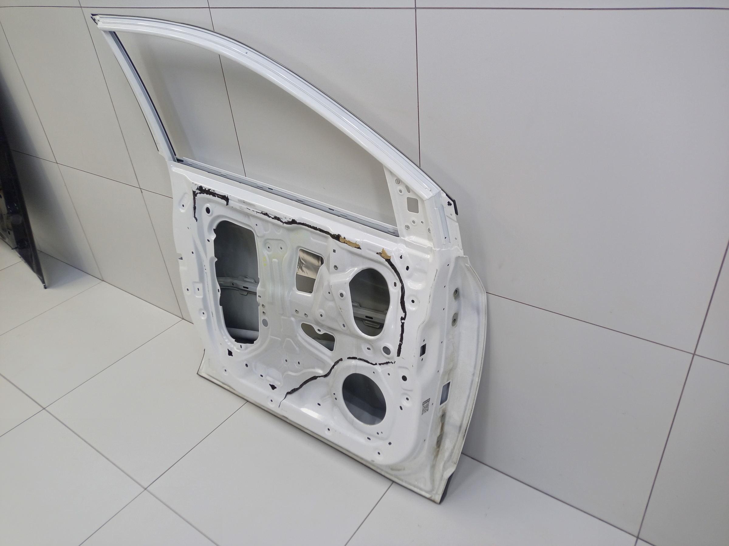 Дверь передняя левая Geely Coolray