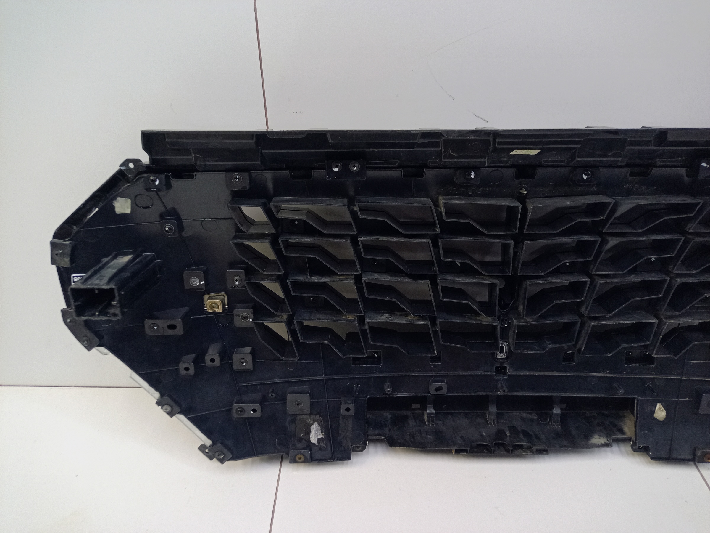 Решётка радиатора Jetour X70 Plus Restail