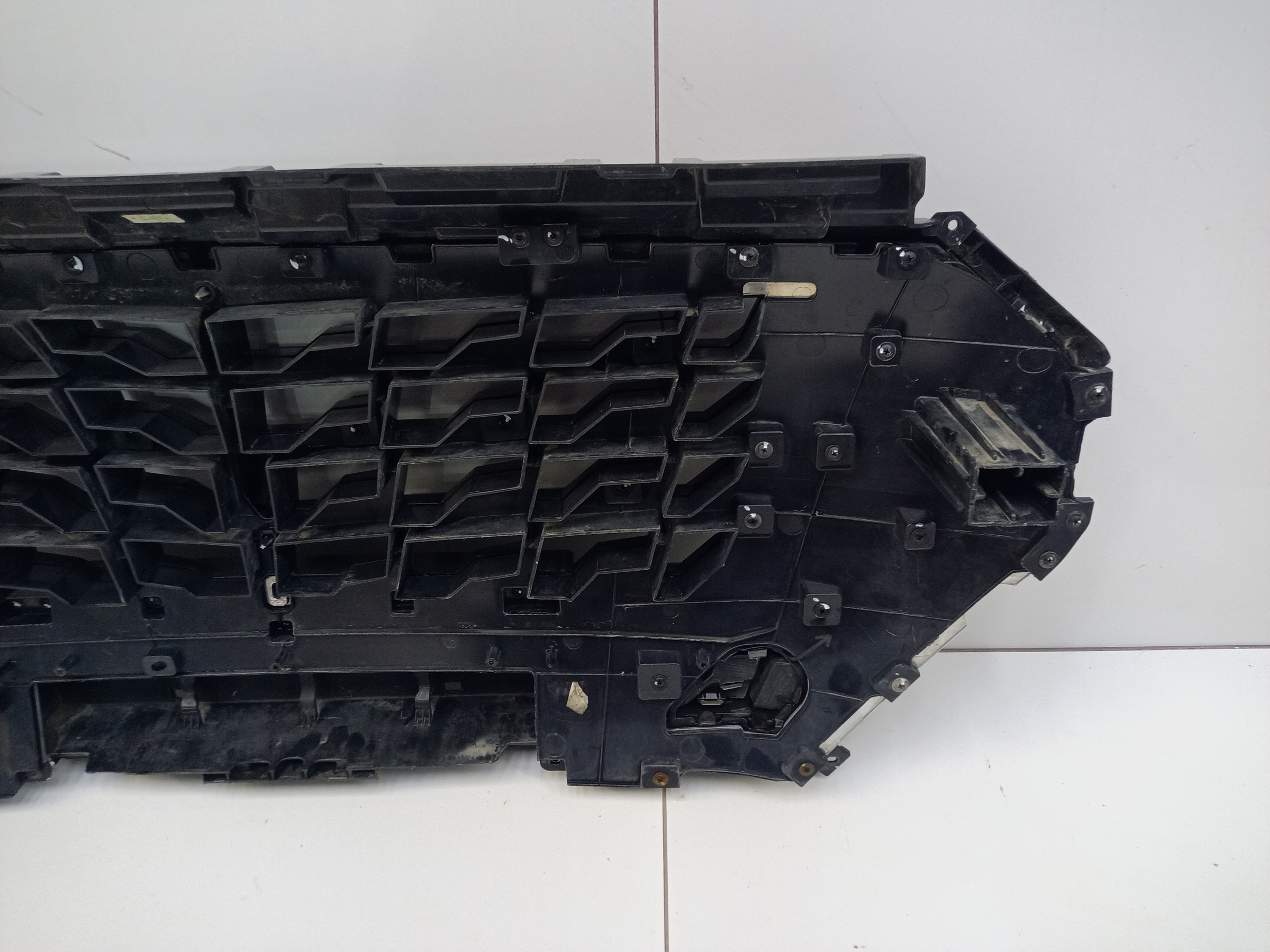 Решётка радиатора Jetour X70 Plus Restail